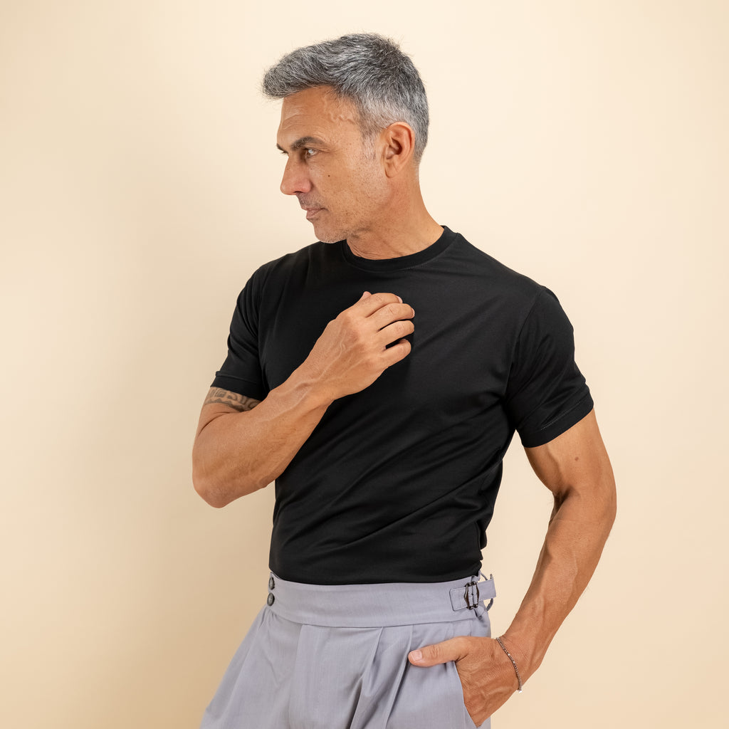 T-shirt in Filo di Scozia 2.0 con bordi a costina - Nero
