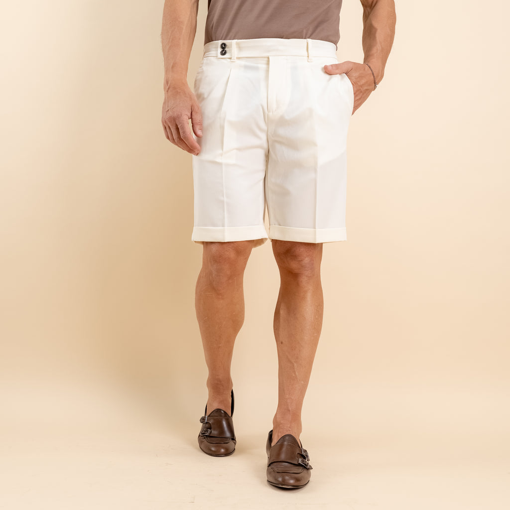 Pantaloncino con fibbia laterale - Bianco