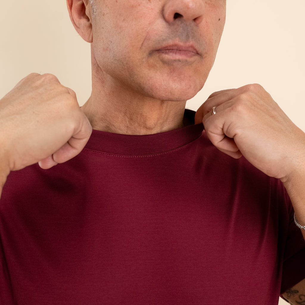 T-shirt in Filo di Scozia 2.0 con bordi a costina - Bordeaux