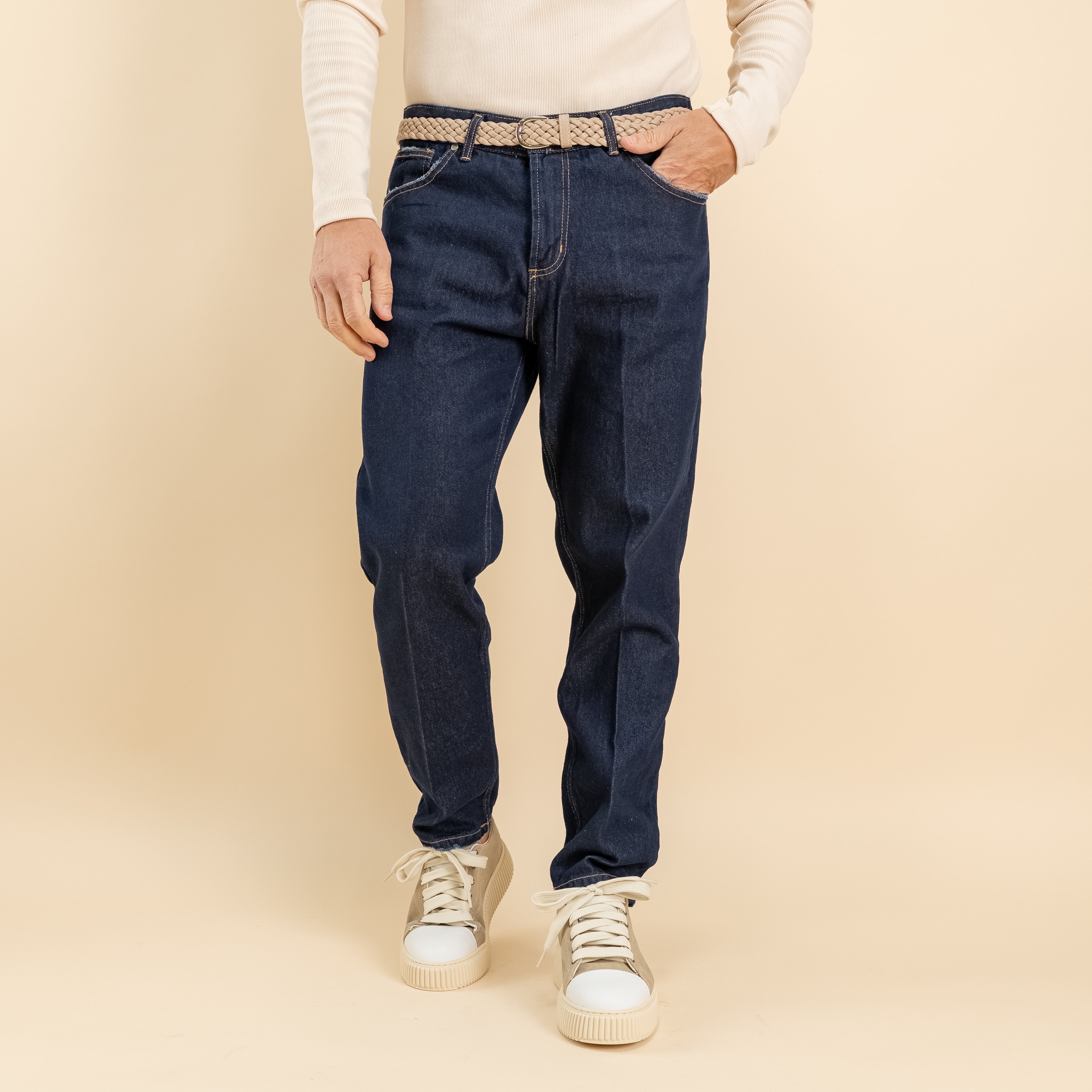 Jeans sartoriale con abrasioni - Blu