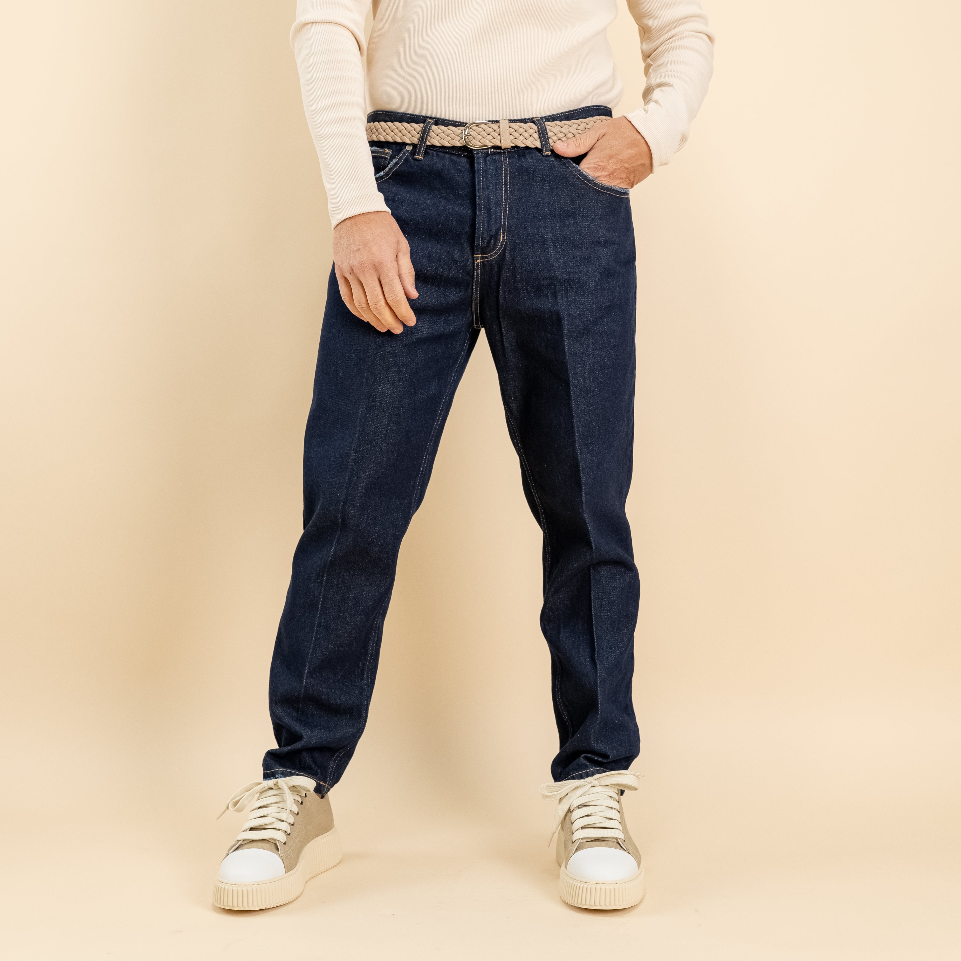Jeans sartoriale con abrasioni - Blu