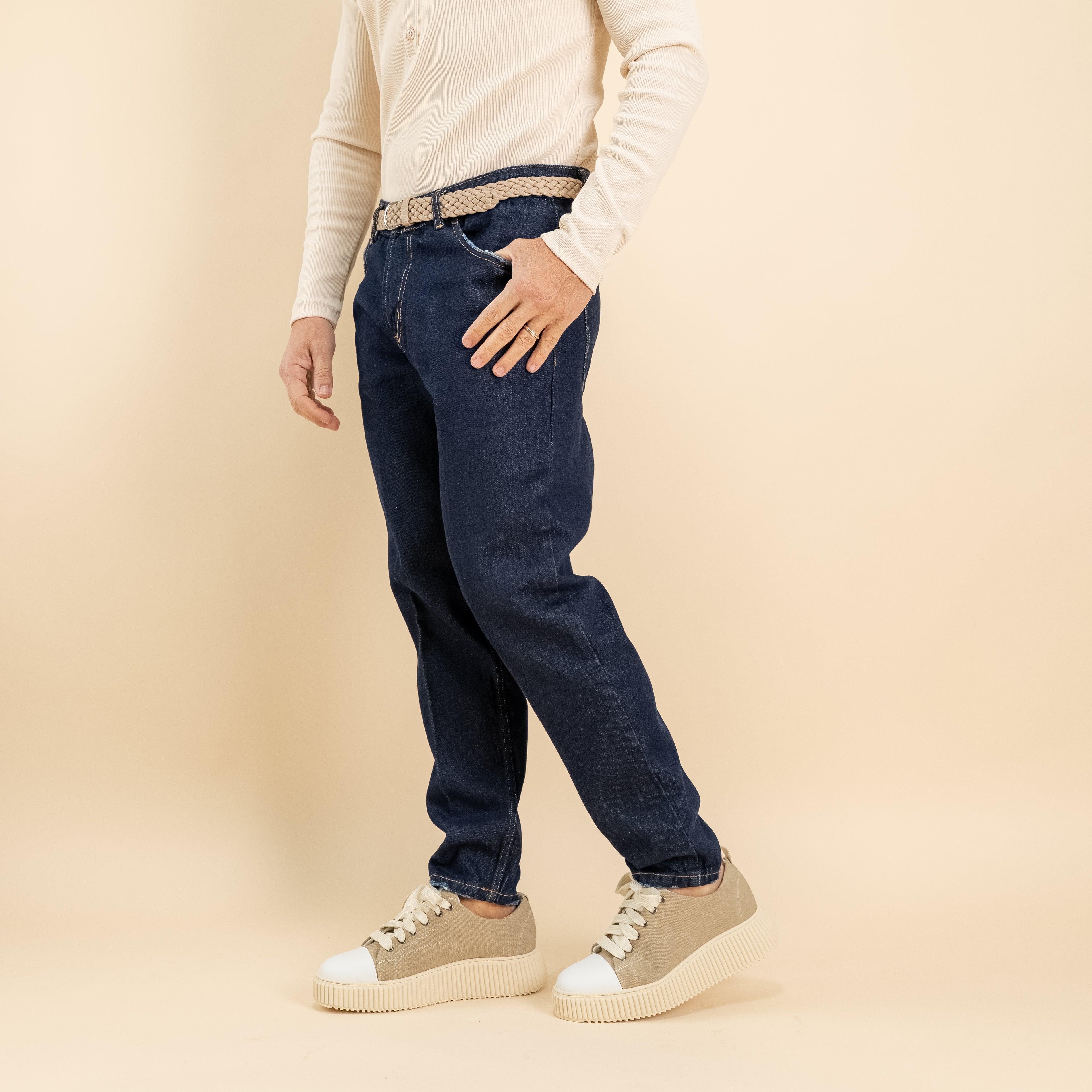 Jeans sartoriale con abrasioni - Blu