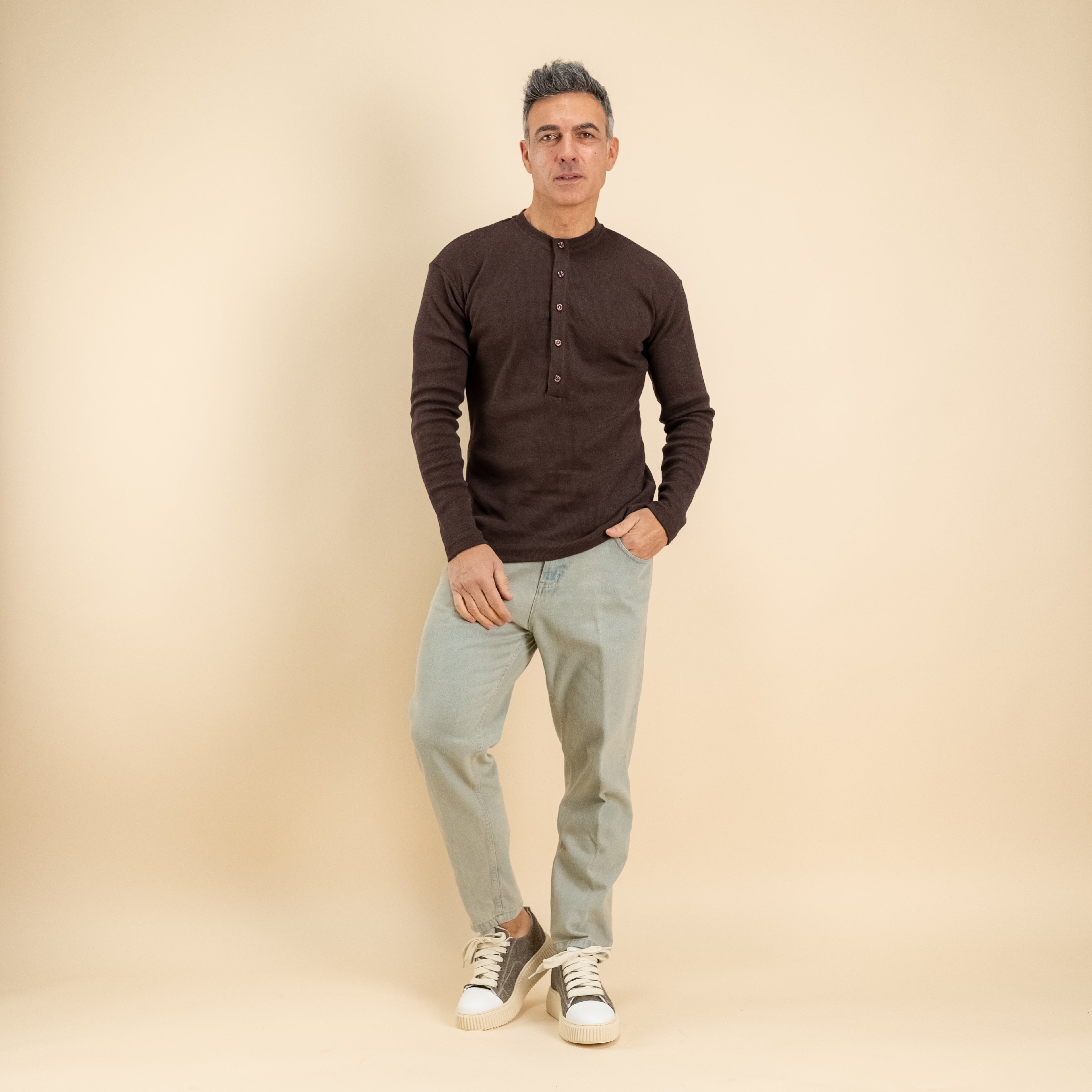 Maglia serafino a costine - Marrone