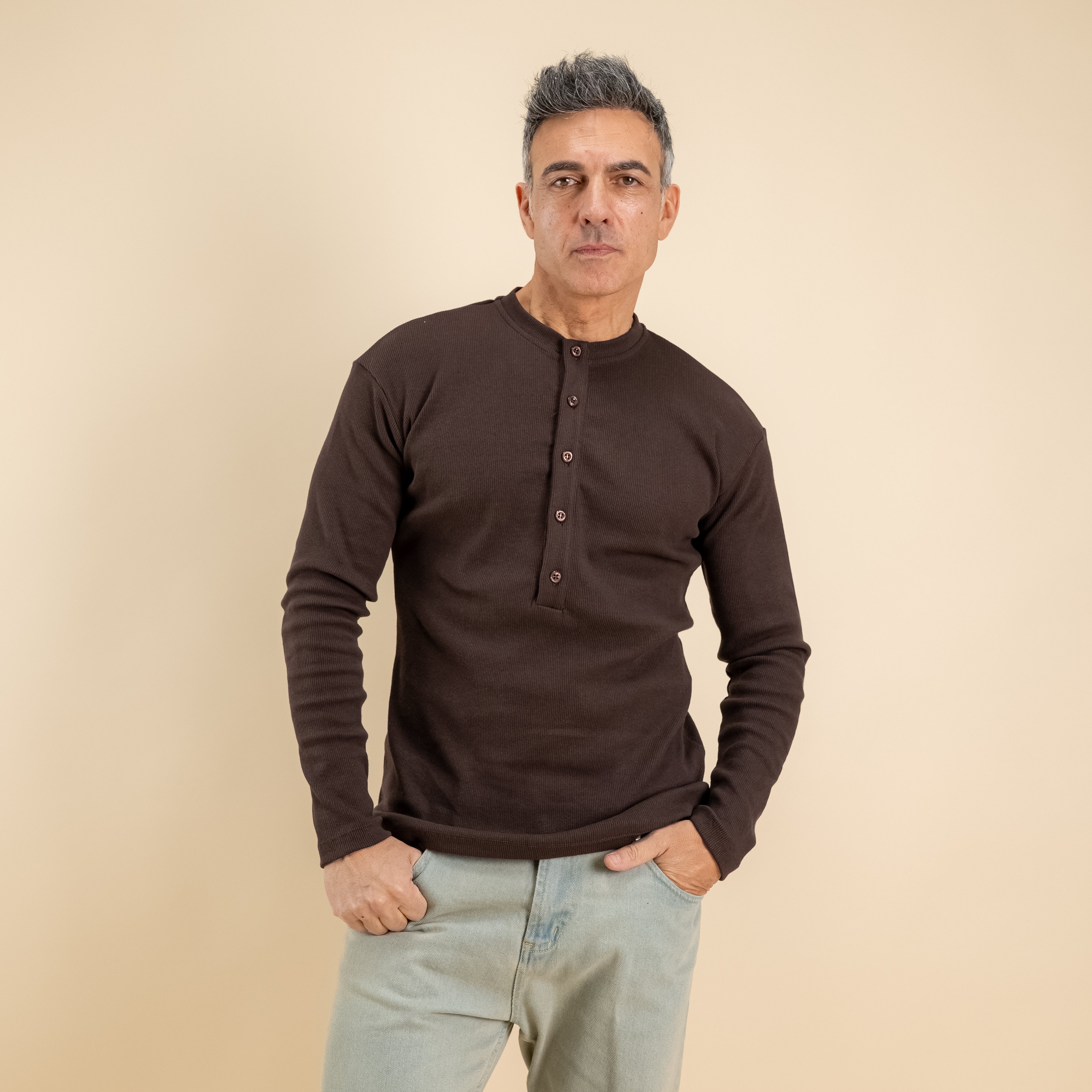 Maglia serafino a costine - Marrone