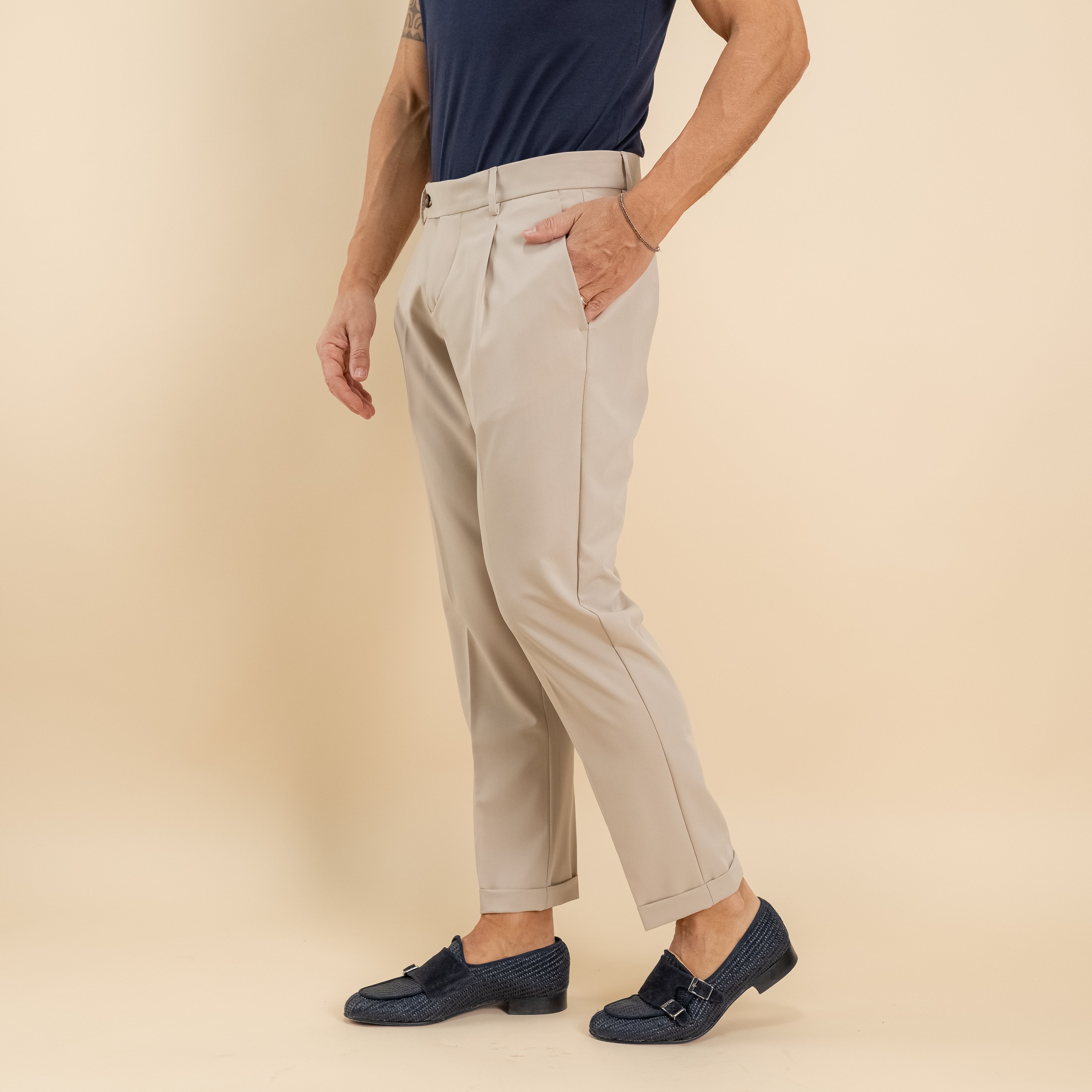 Pantalone slim fit con Pinces e risvolto - Avorio
