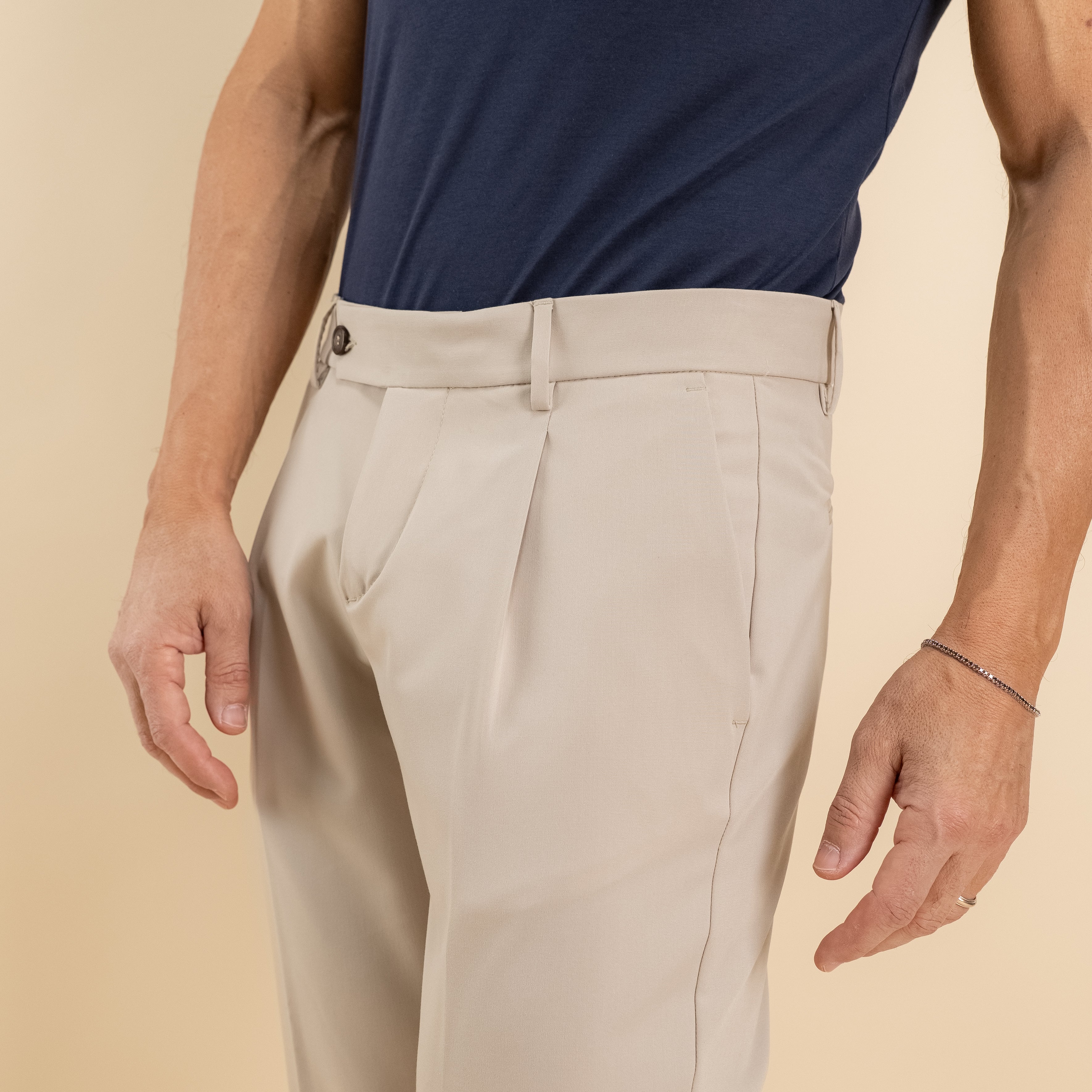 Pantalone slim fit con Pinces e risvolto - Avorio