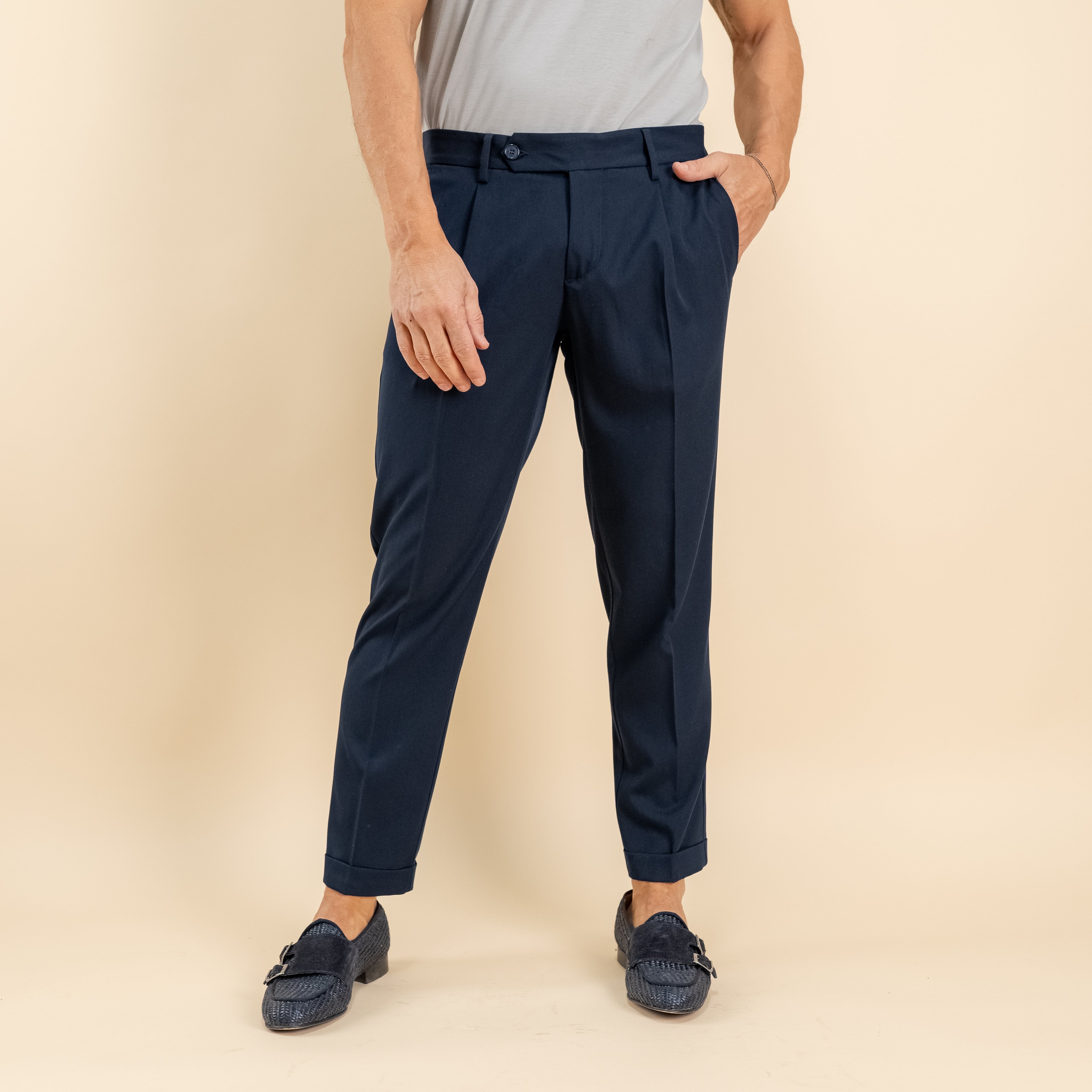 Pantalone slim fit con Pinces e risvolto - Blu Notte
