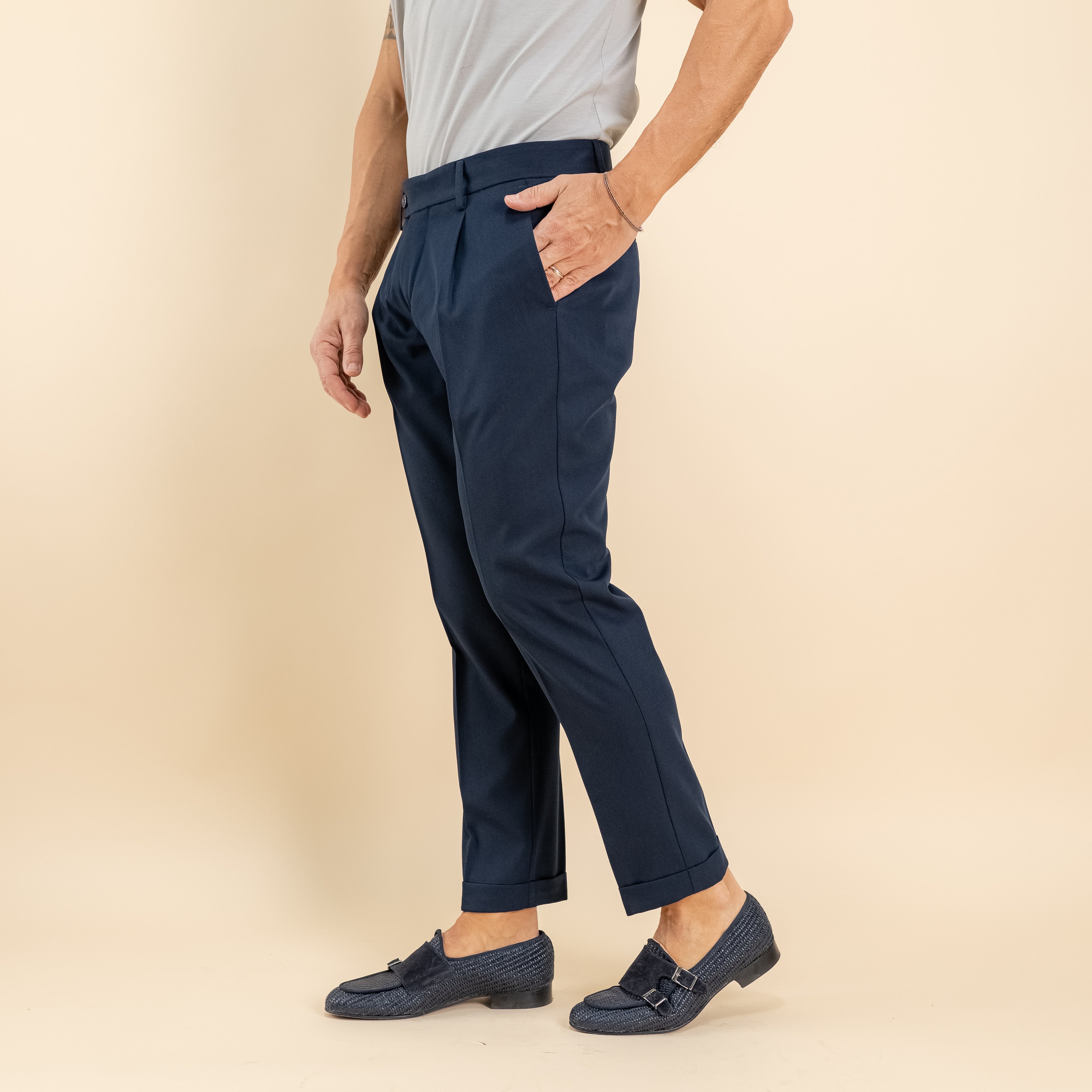 Pantalone slim fit con Pinces e risvolto - Blu Notte