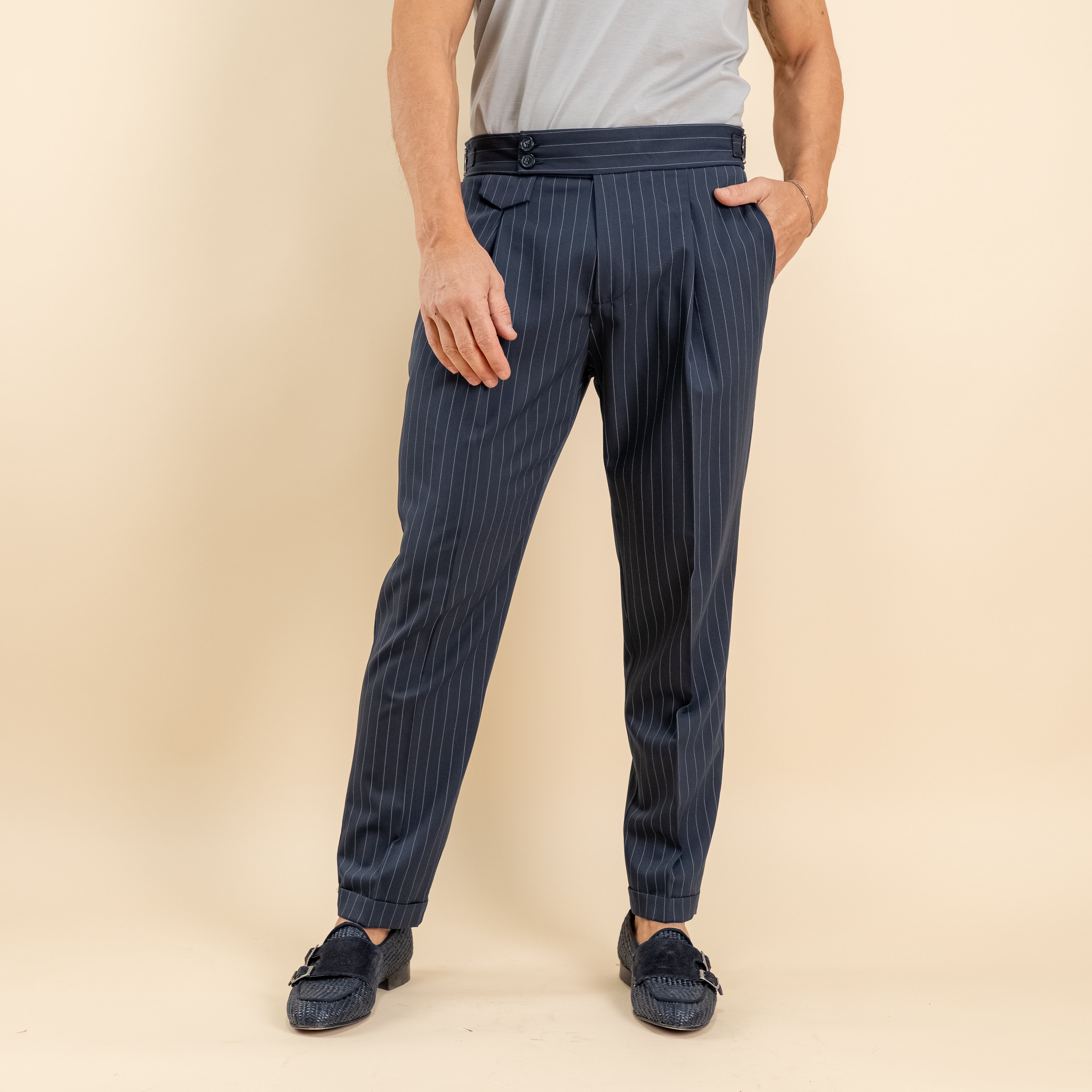Pantalone gessato con bustino e fibbia laterale - Blu