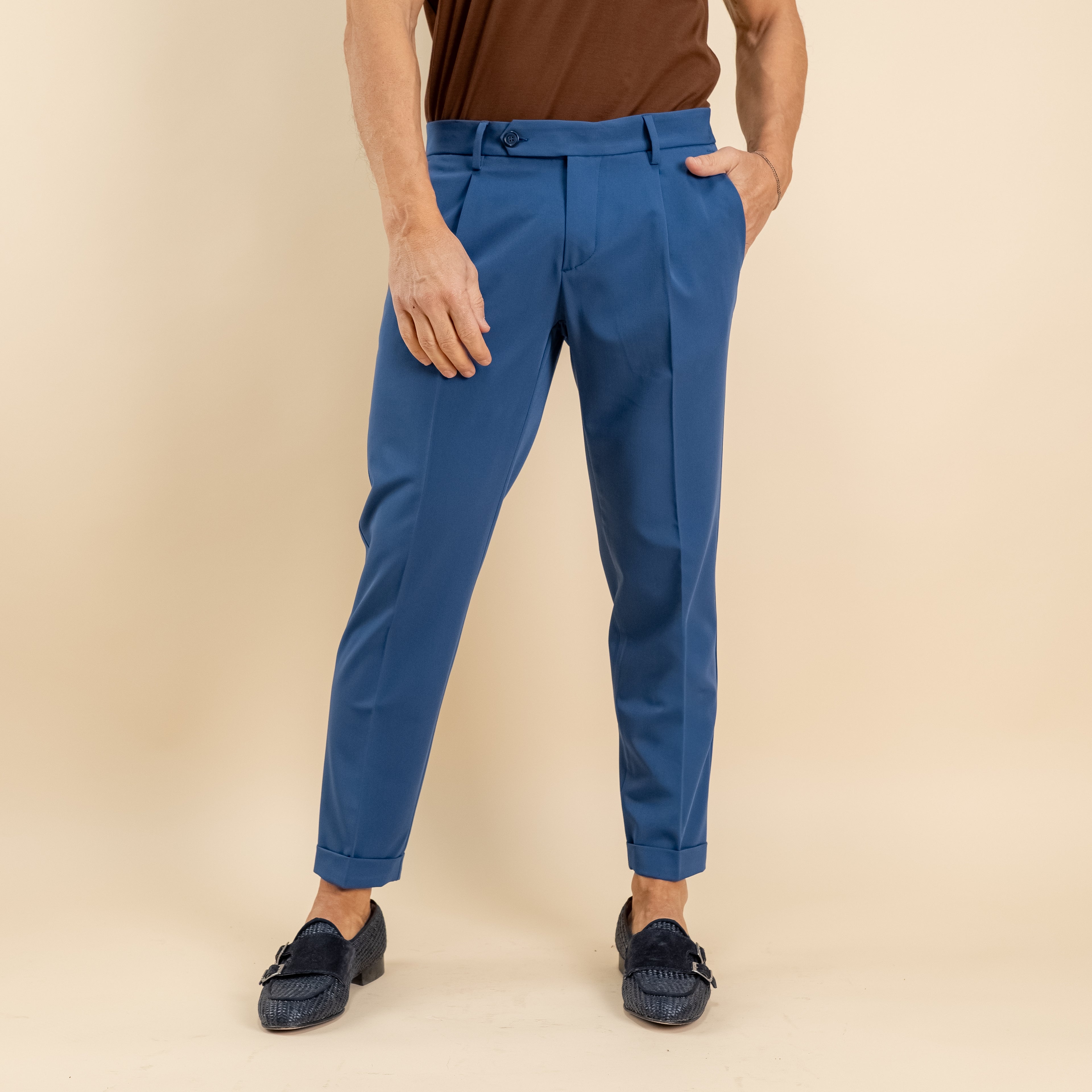 Pantalone slim fit con Pinces e risvolto - Blu Royal