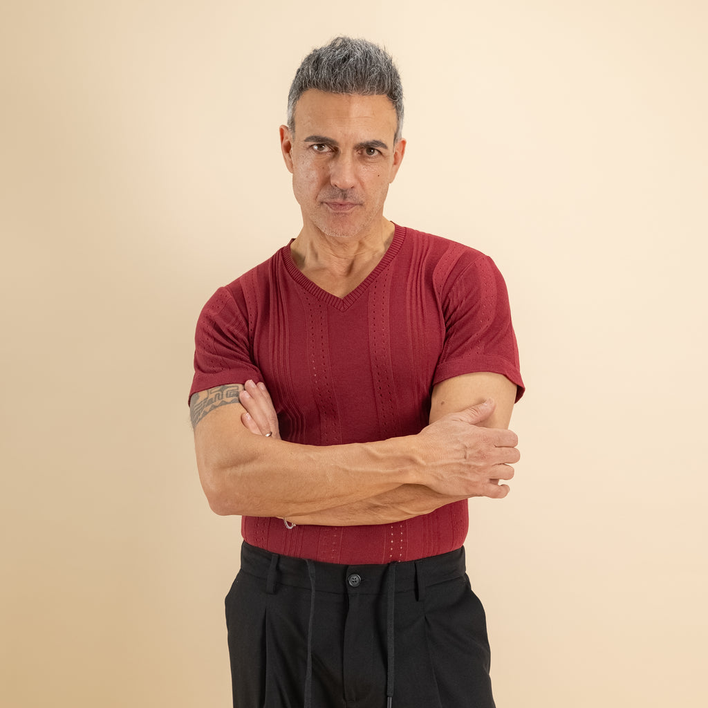 Maglia scollo a V traforata - Bordeaux