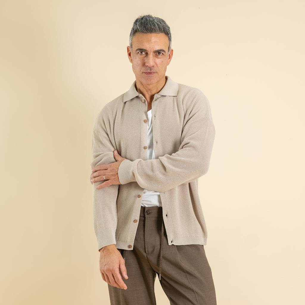 Polo a costine con bottoni a contrasto - Beige