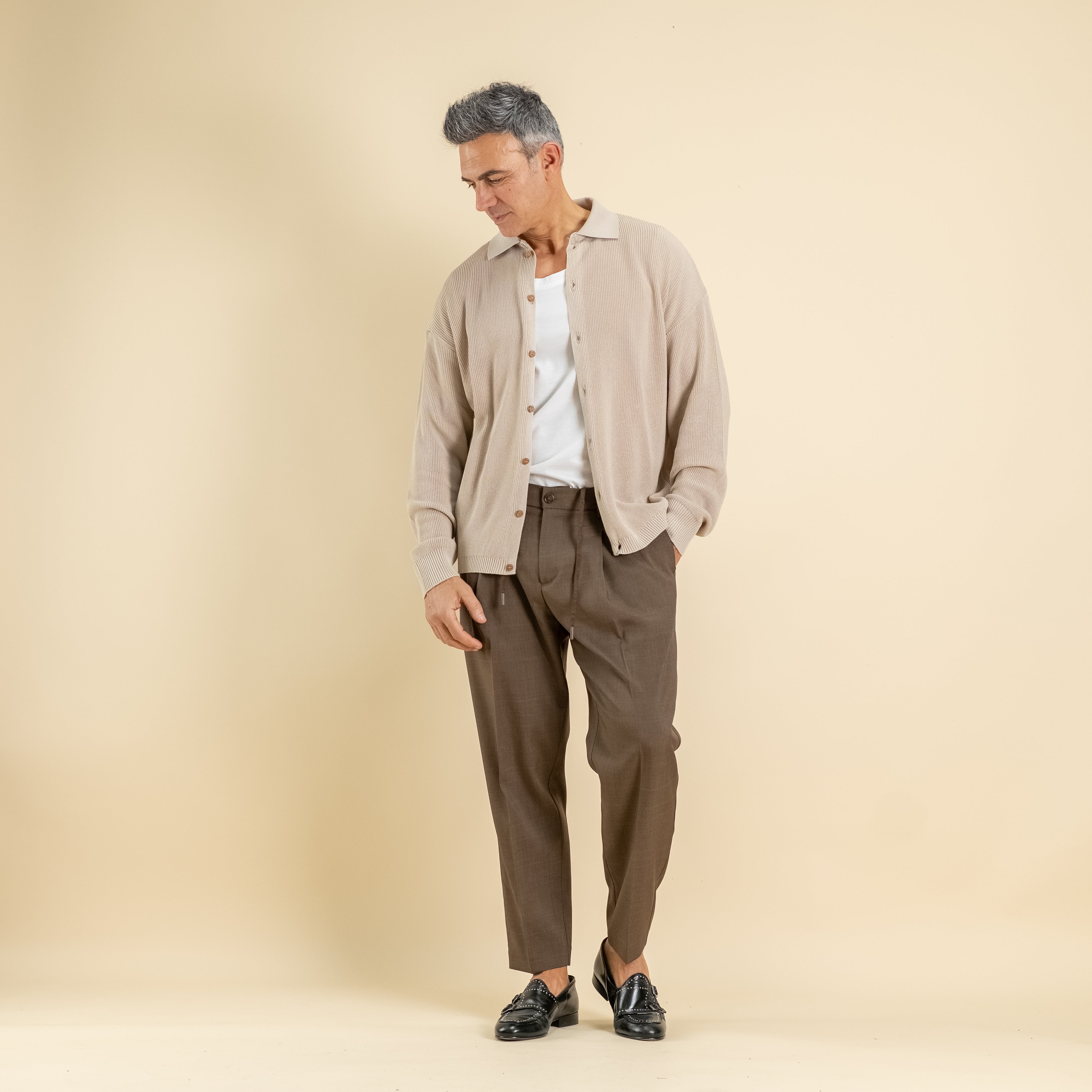 Polo a costine con bottoni a contrasto - Beige