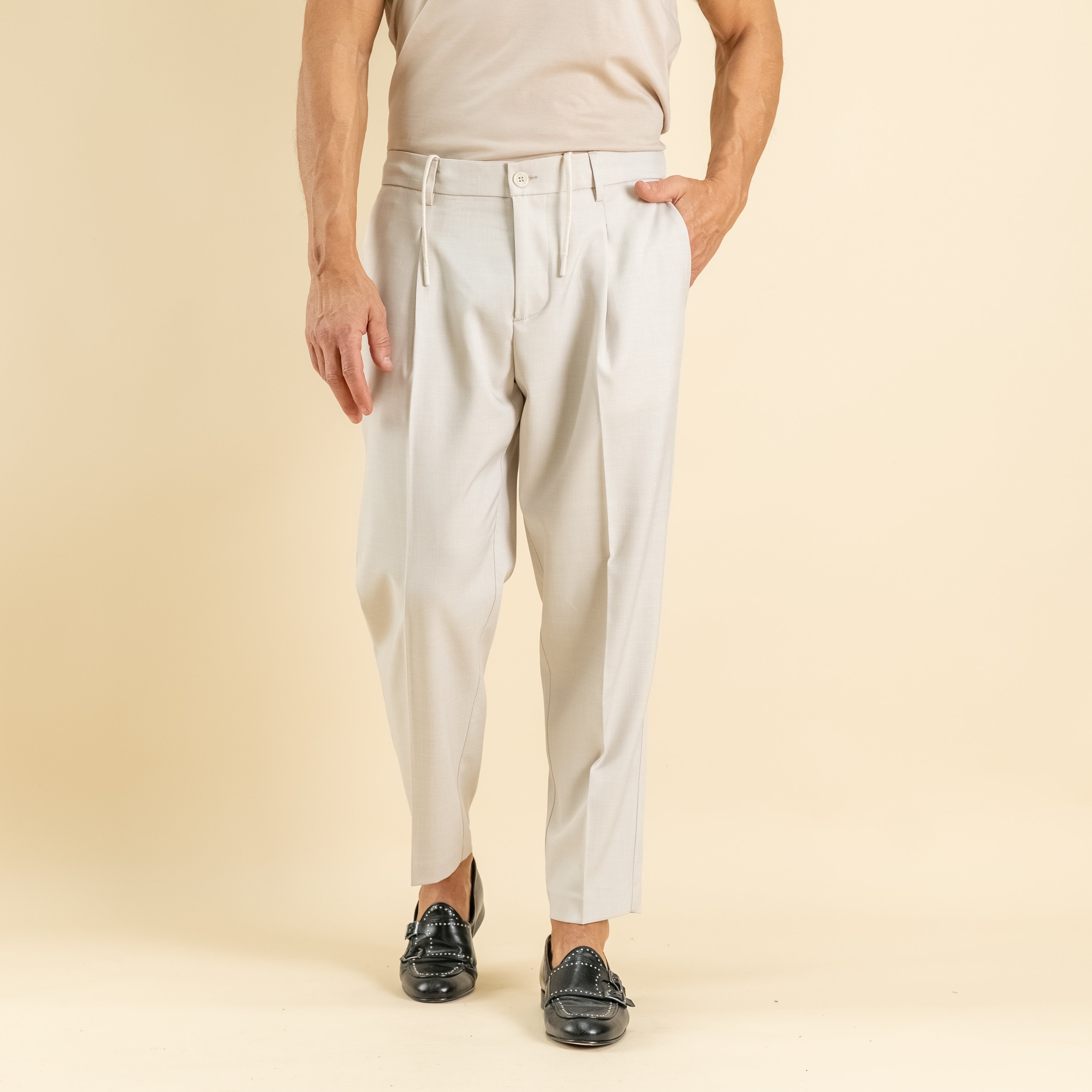 Pantalaccio sartoriale con pinces e molla sul retro - Beige