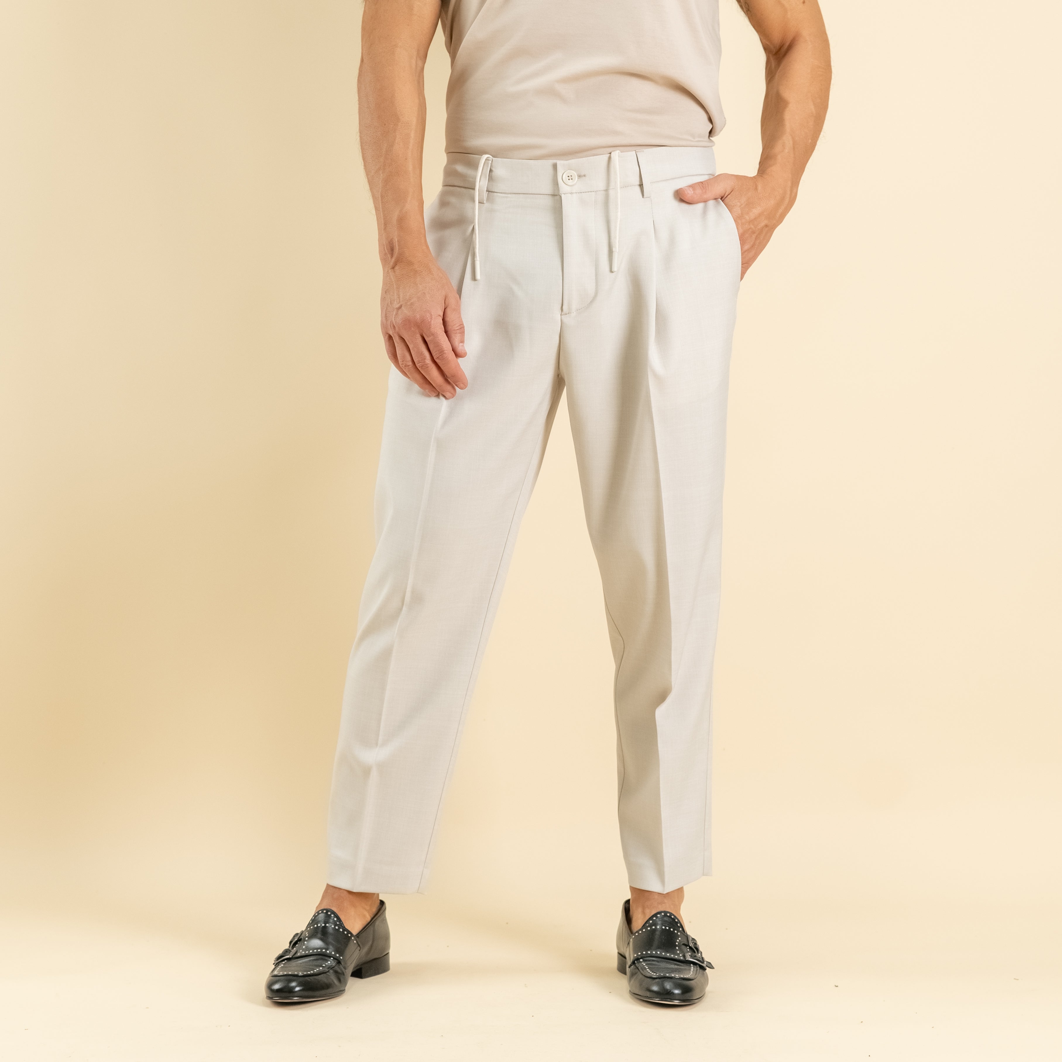 Pantalaccio sartoriale con pinces e molla sul retro - Beige