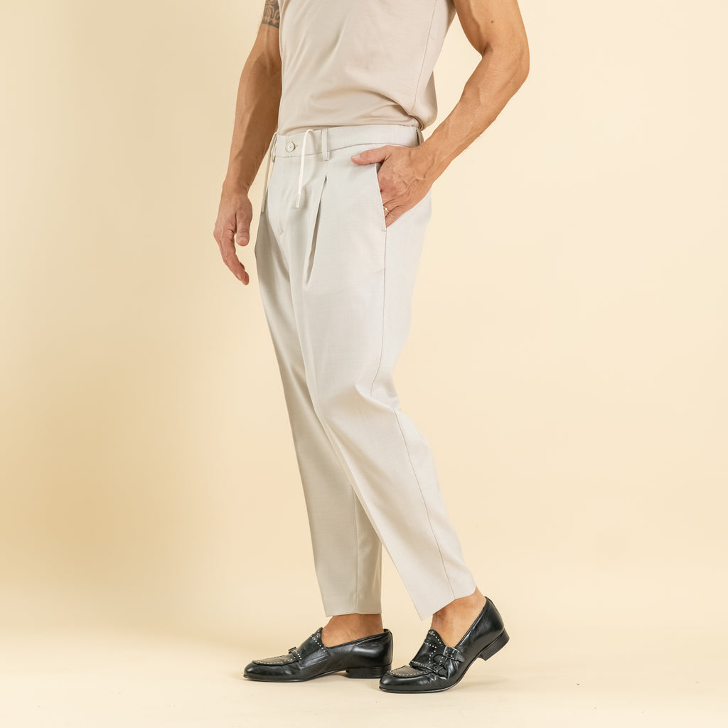 Pantalaccio sartoriale con pinces e molla sul retro - Beige