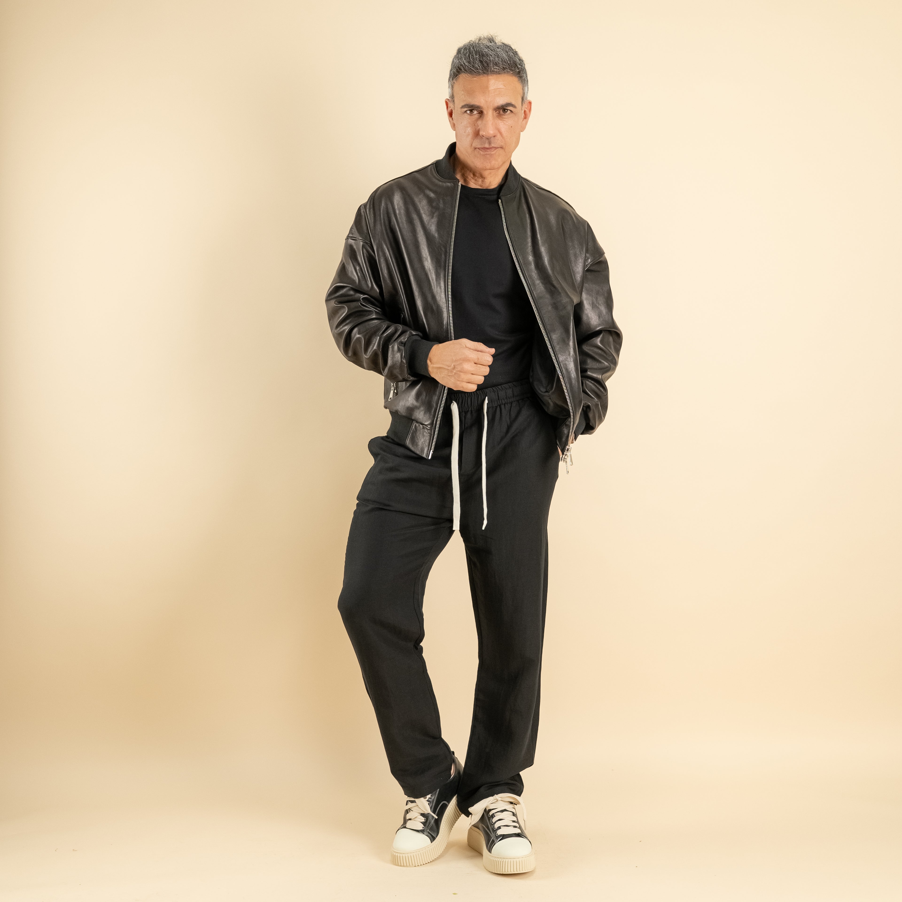 Bomber oversize in Vera Pelle vegetale - Nero