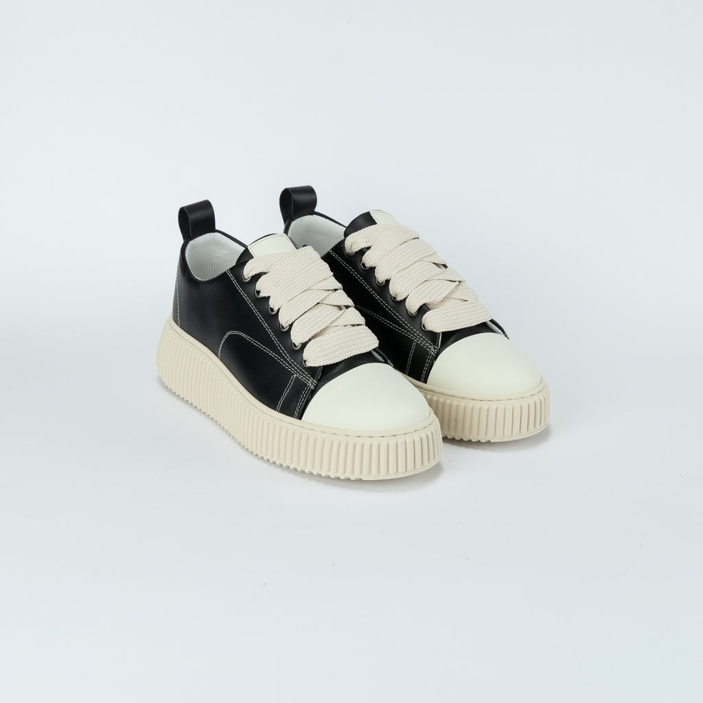 Sneaker para alta con Lacci Oversize