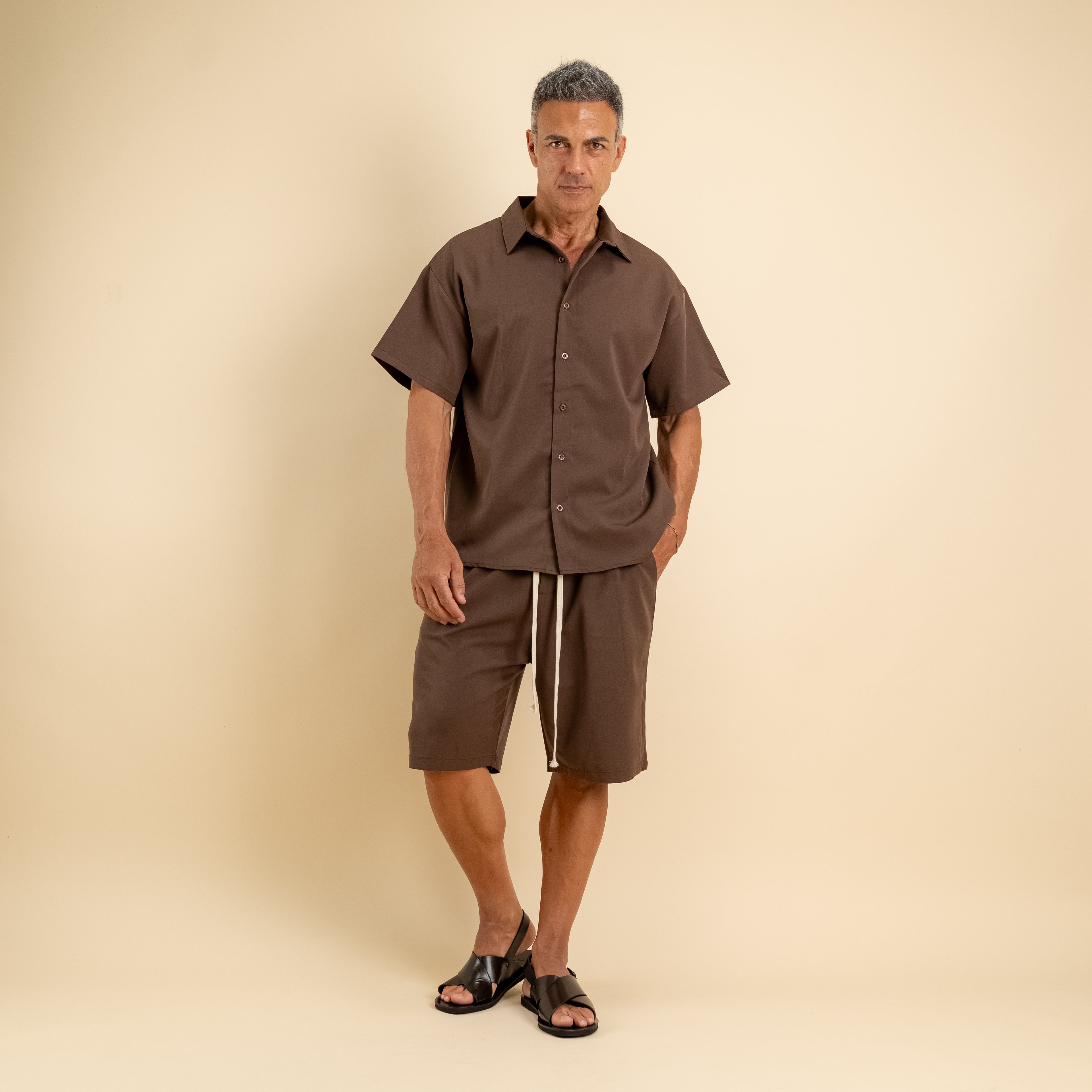 Coordinato con camicia e pantaloncino - Moro