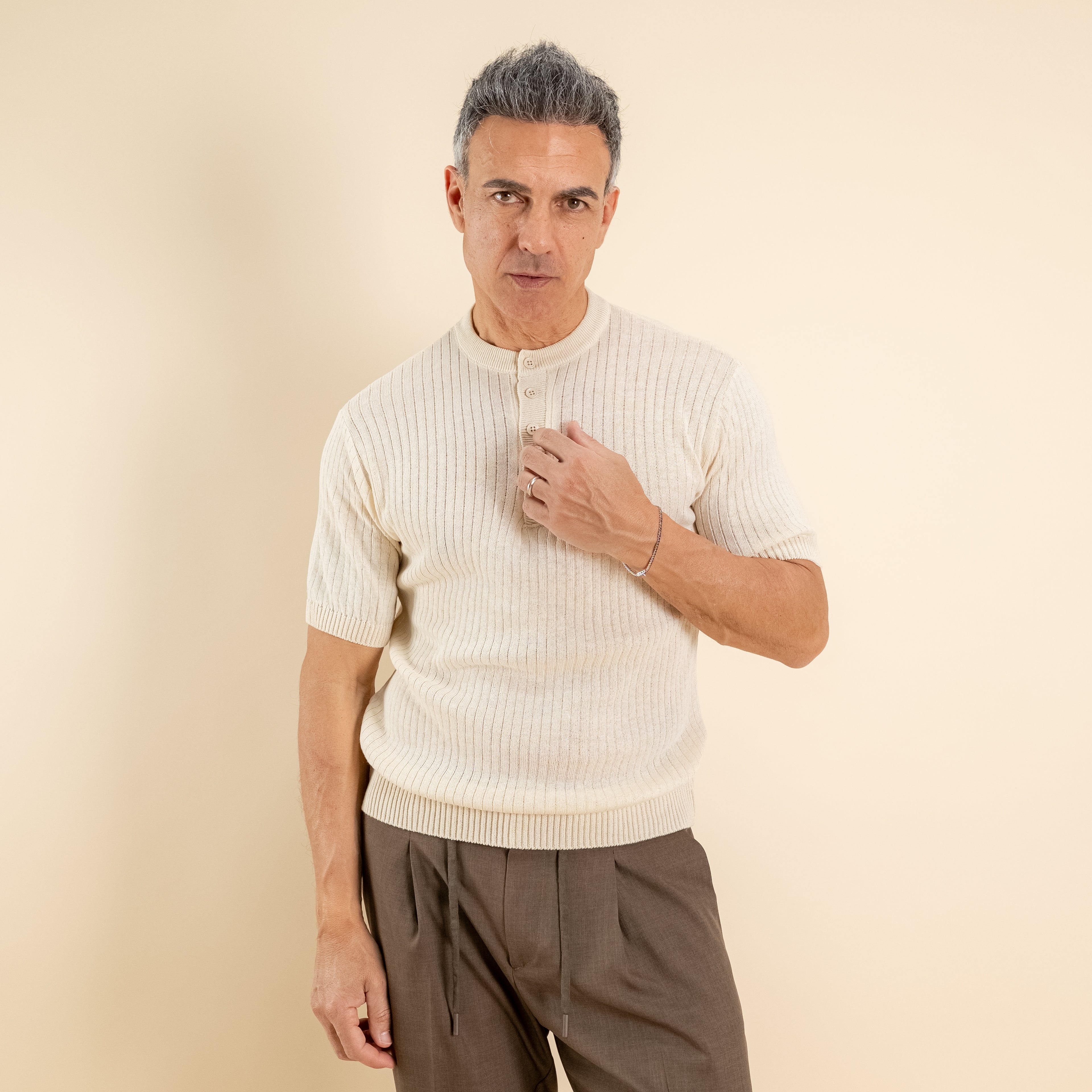 T-shirt serafino traforata - Beige