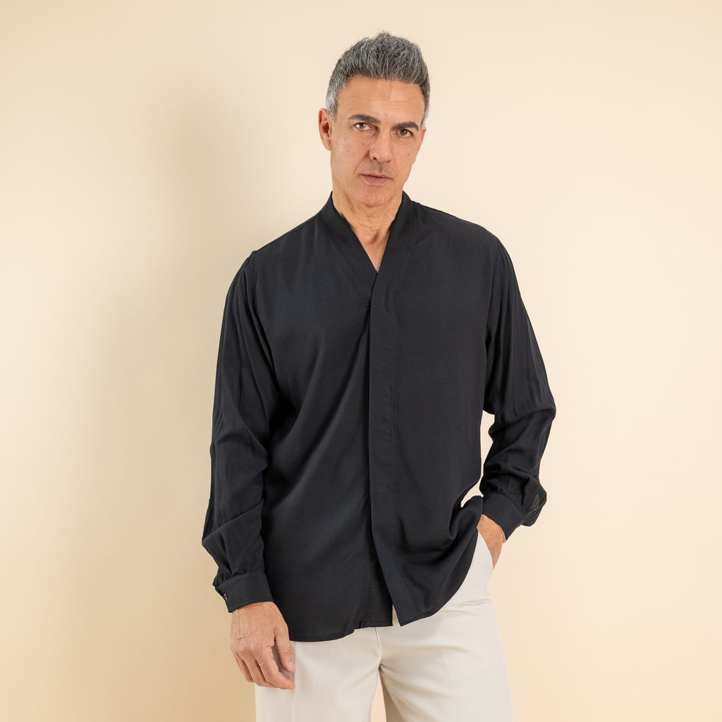 Camicia in viscosa scollo a V - Nero