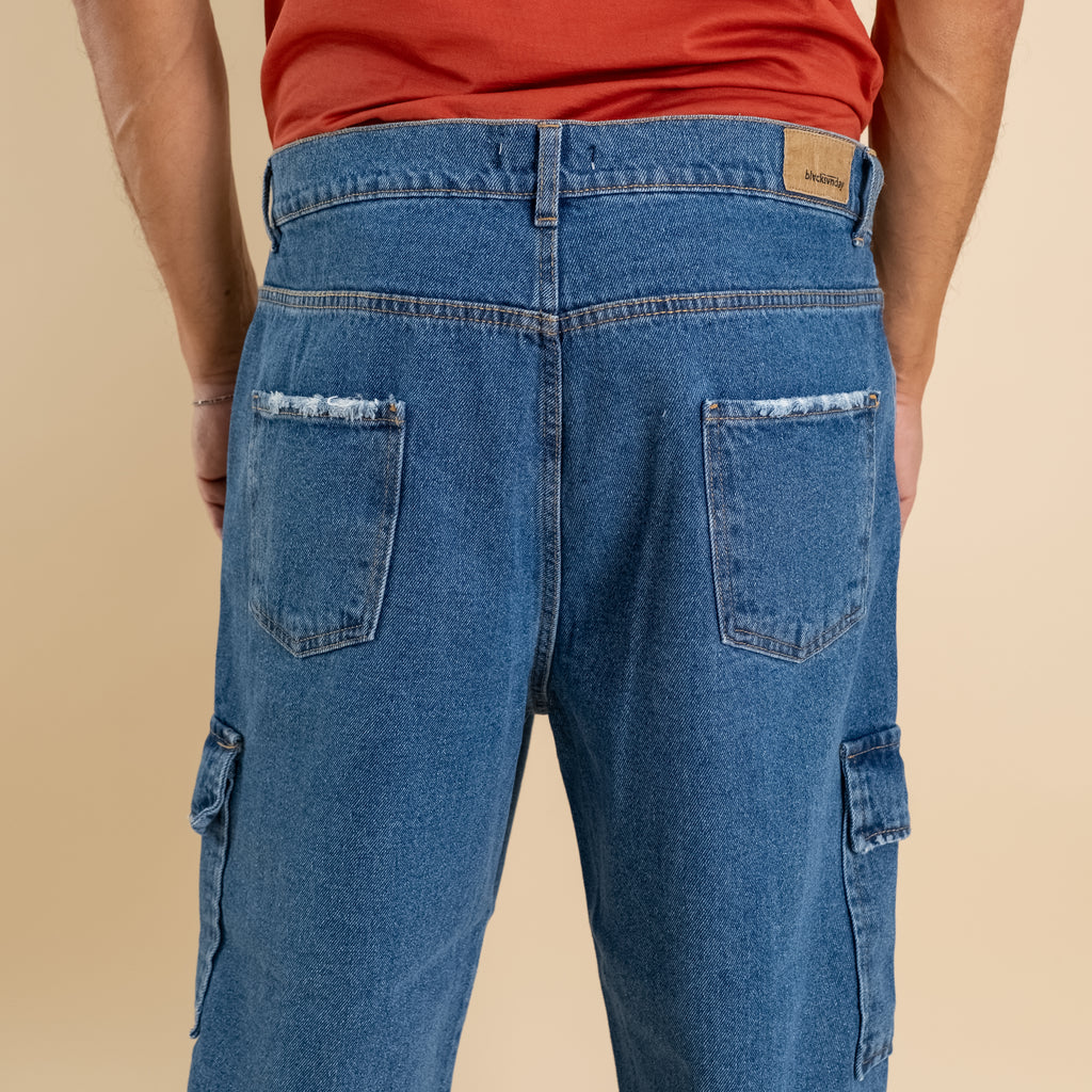 Jeans cargo con tasconi laterali - Denim