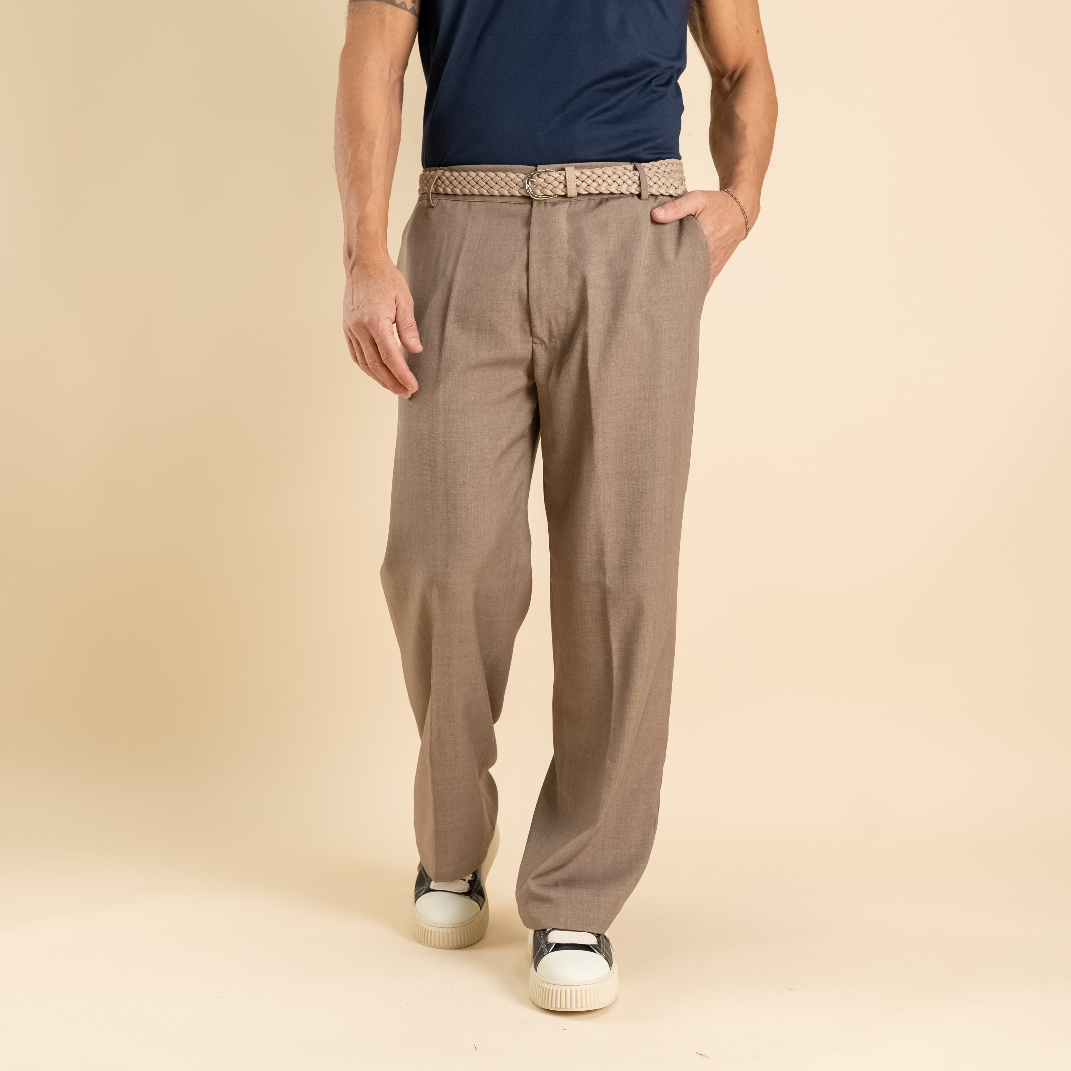 Pantalone palazzo taglio dritto con molla sul retro - Fango