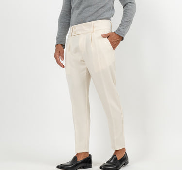 High waisted trousers with band