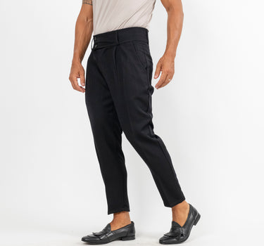 Pantalone con Fascia a Vita Alta e Doppio Bottone - Nero