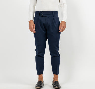 Pantalone con Fascia a Vita Alta e Doppio Bottone - Blu