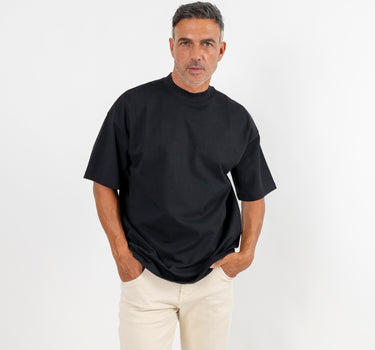 Camiseta con cuello de canalé - Negro