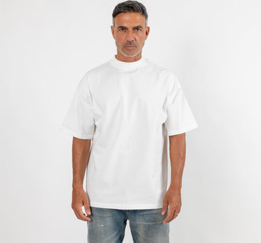 Camiseta con cuello de canalé - Negro