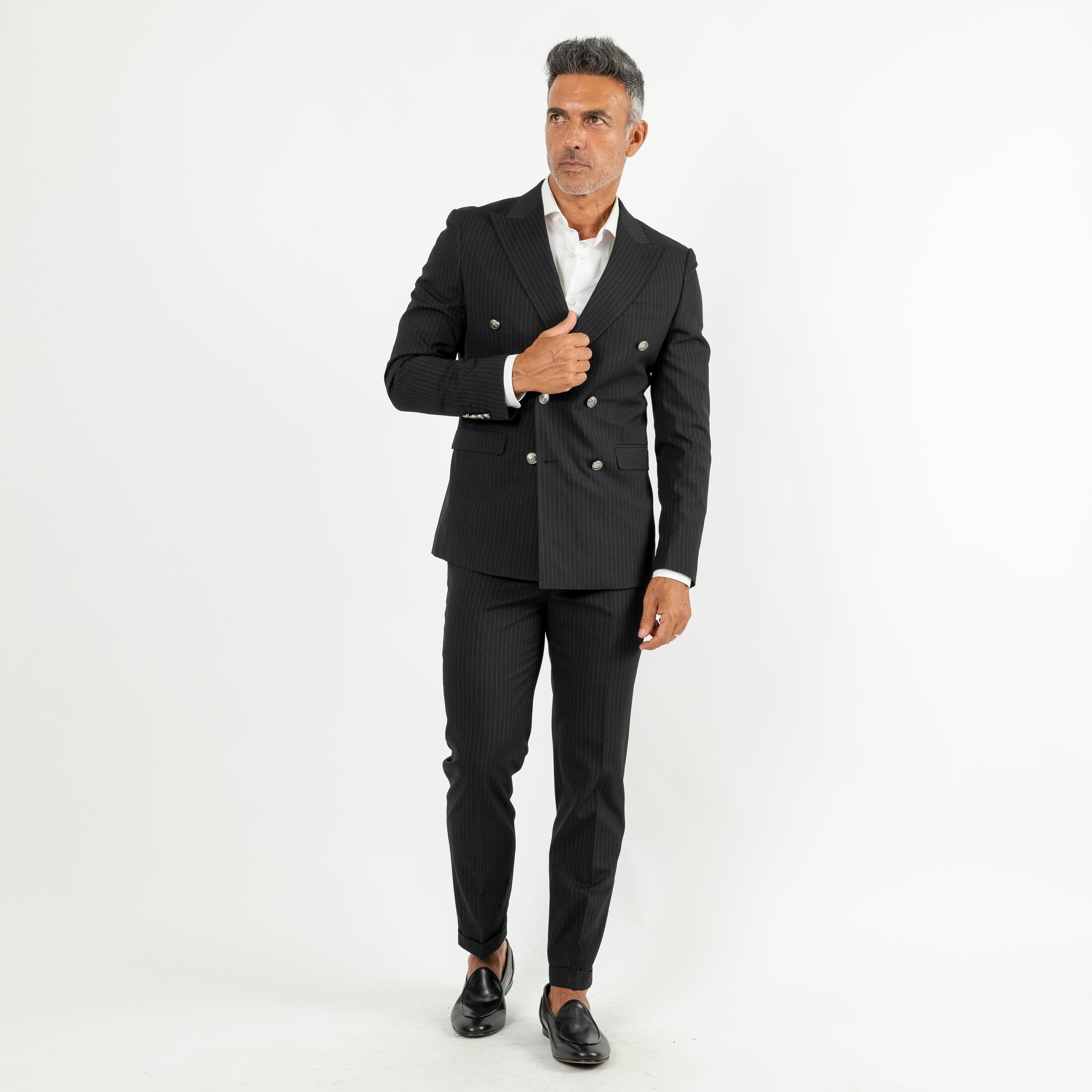 Abito gessato con bottoni argento - Nero