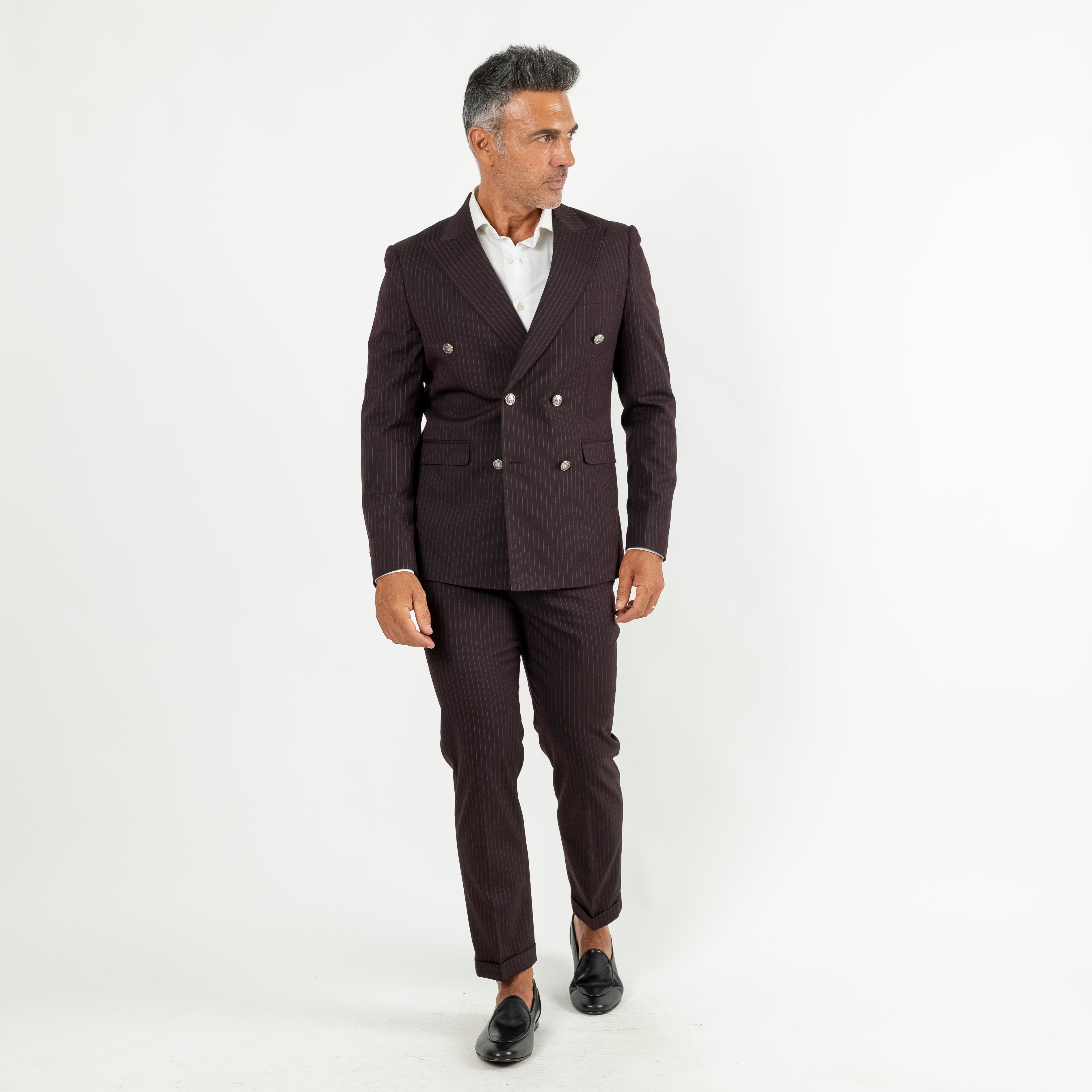 Traje de raya diplomática con botones plateados - Burdeos