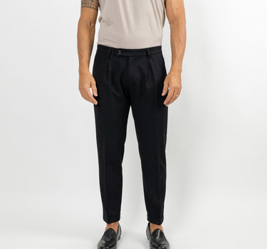 Pantalone classico con pinces - Nero