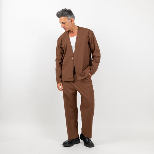 Coordinato con giacca scollo a V e pantalone taglio dritto - Moro