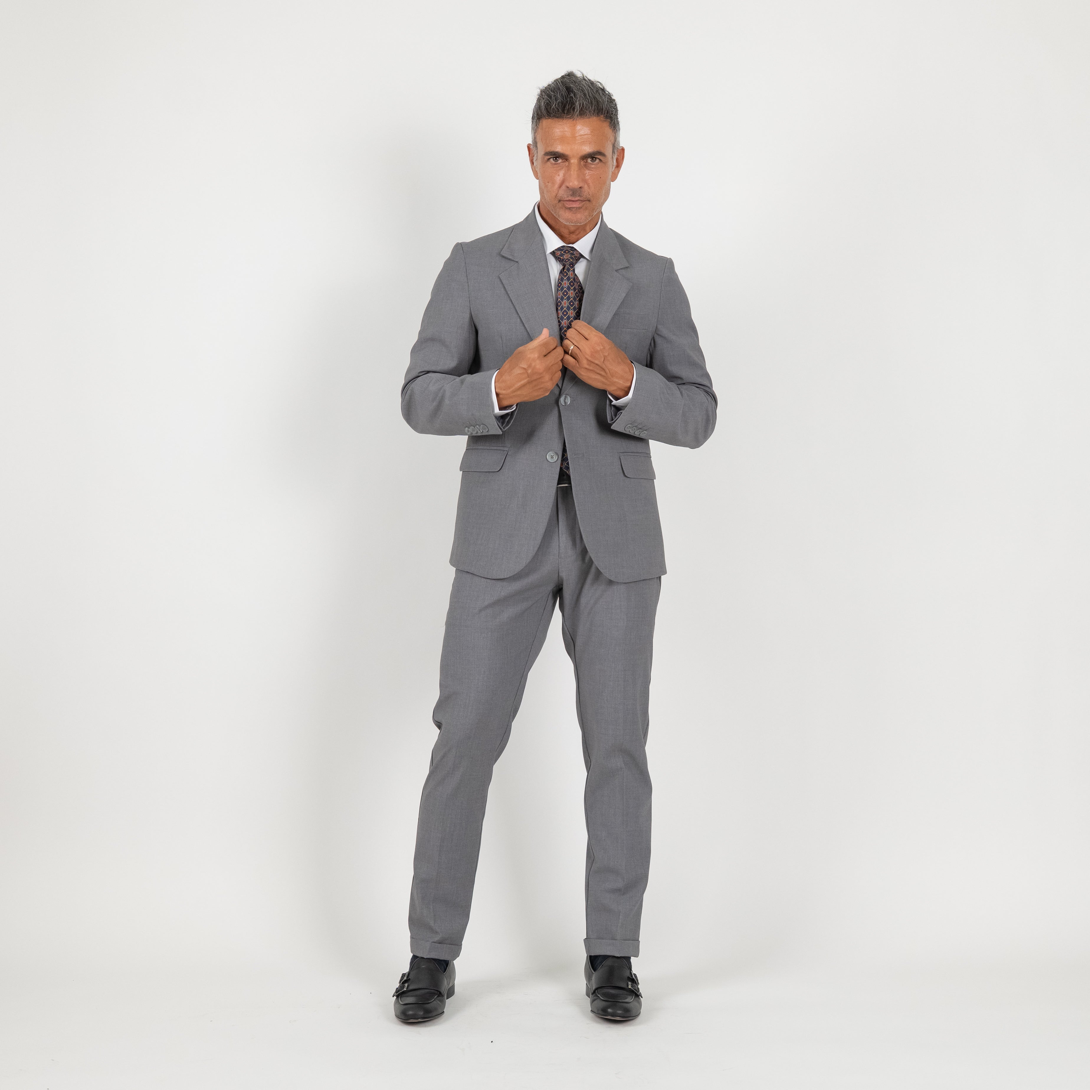 Single-breasted suit with notch lapel - Grey