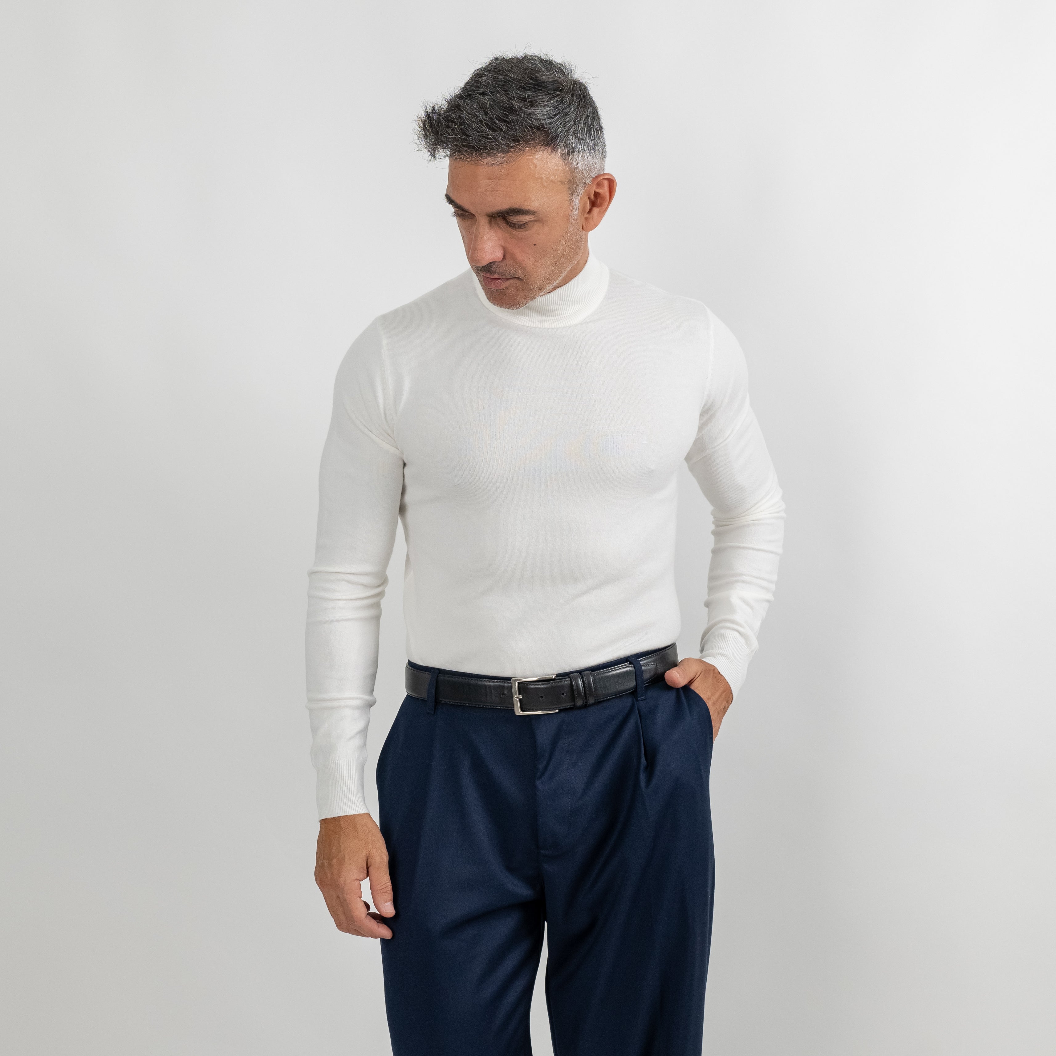 Half Neck Turtleneck - White