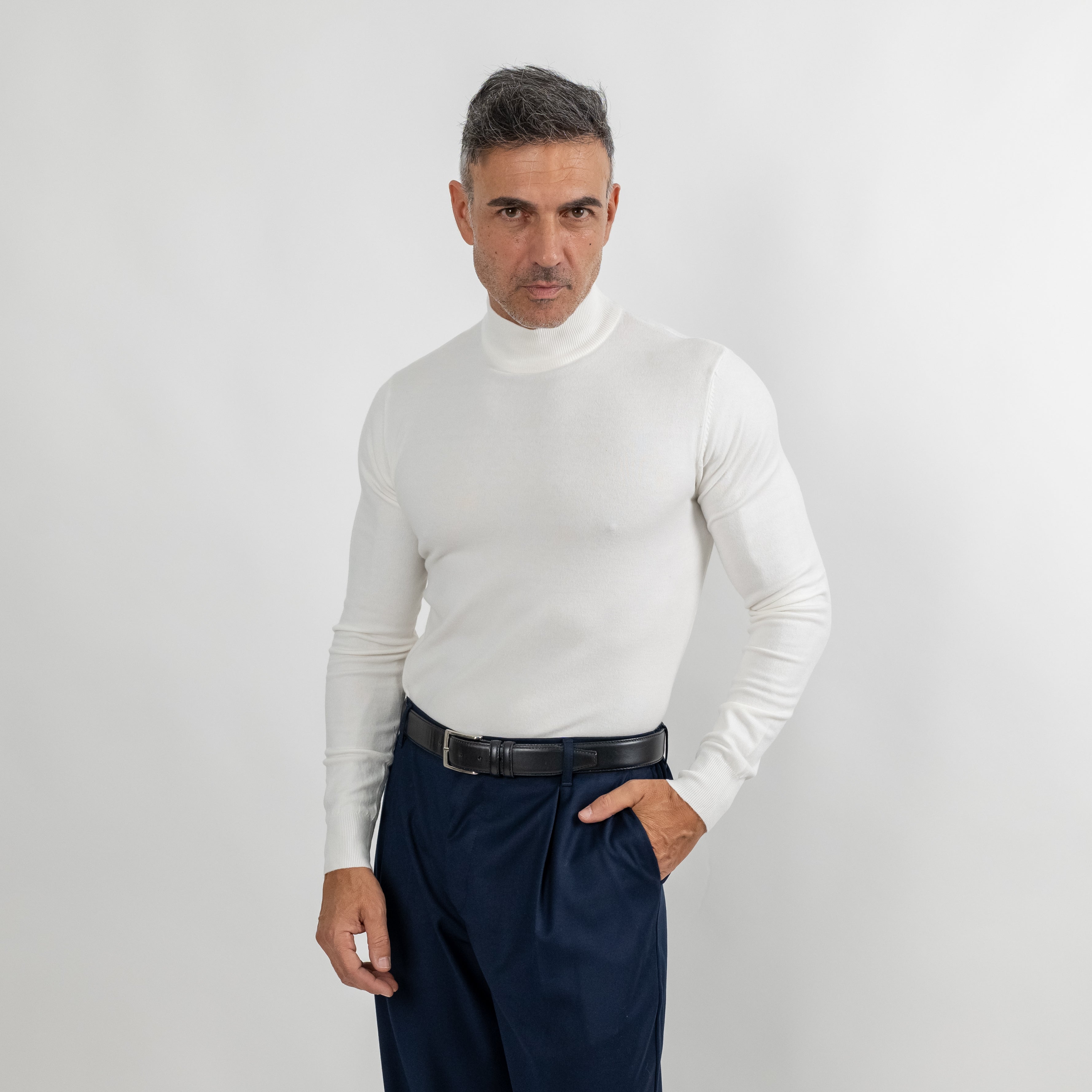 Half Neck Turtleneck - White