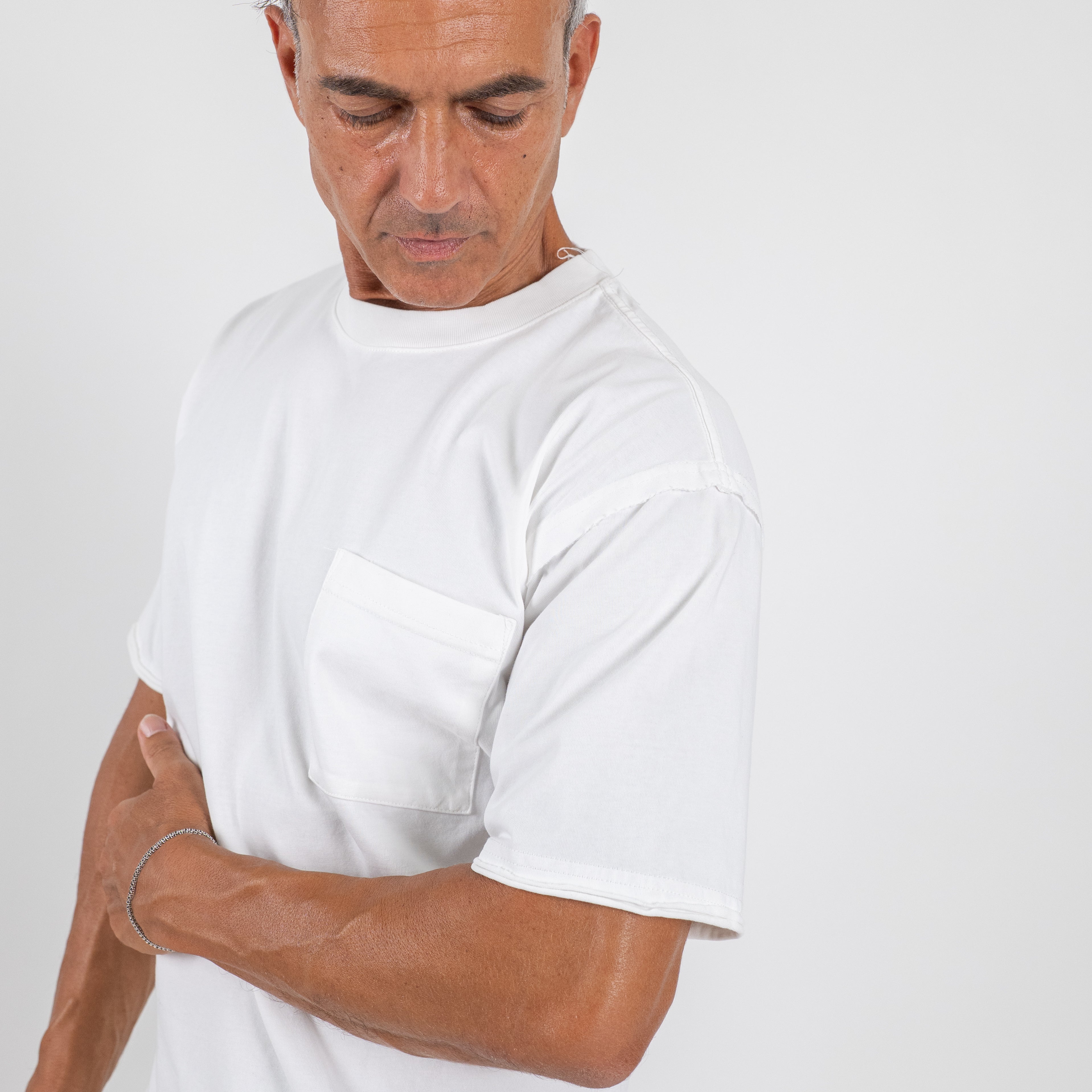 T-shirt manica corta taglio vivo - Bianco