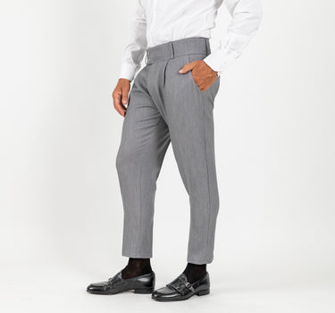 Pantalone con Fascia a Vita Alta e Doppio Bottone - Grigio