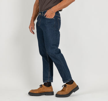 Jeans sartoriale con abrasioni - Blu Scuro