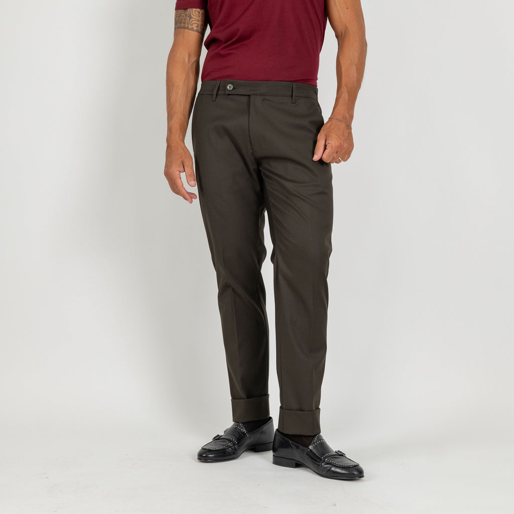 Pantalone classico con risvolto alto - Verde