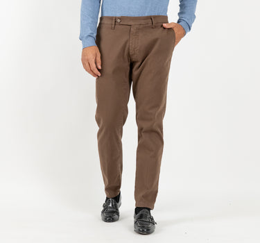 Pantalone in gabardina chiusura laterale - Marrone
