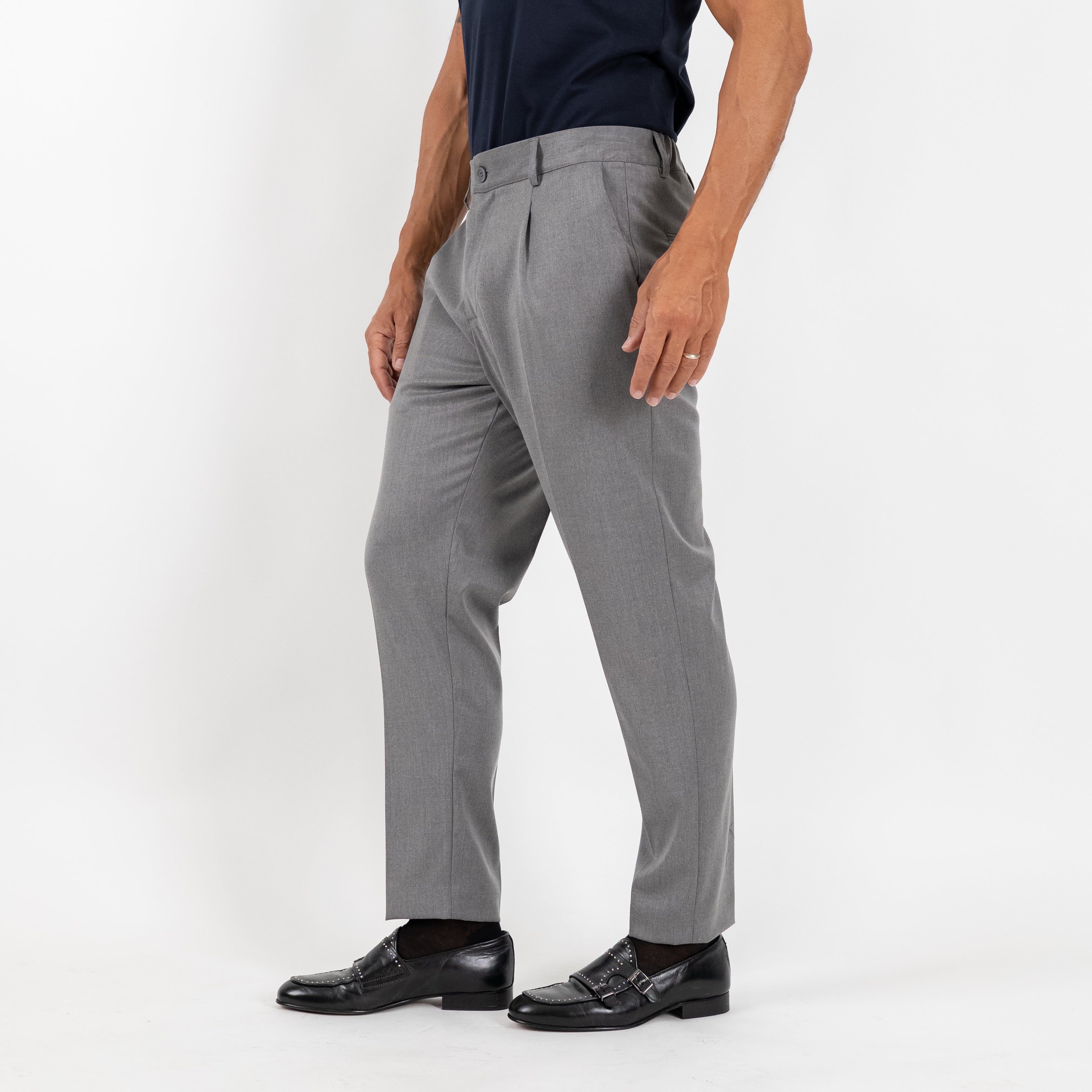 Pantalone Classico con Bottone Centrale e Molla sul Retro - Grigio