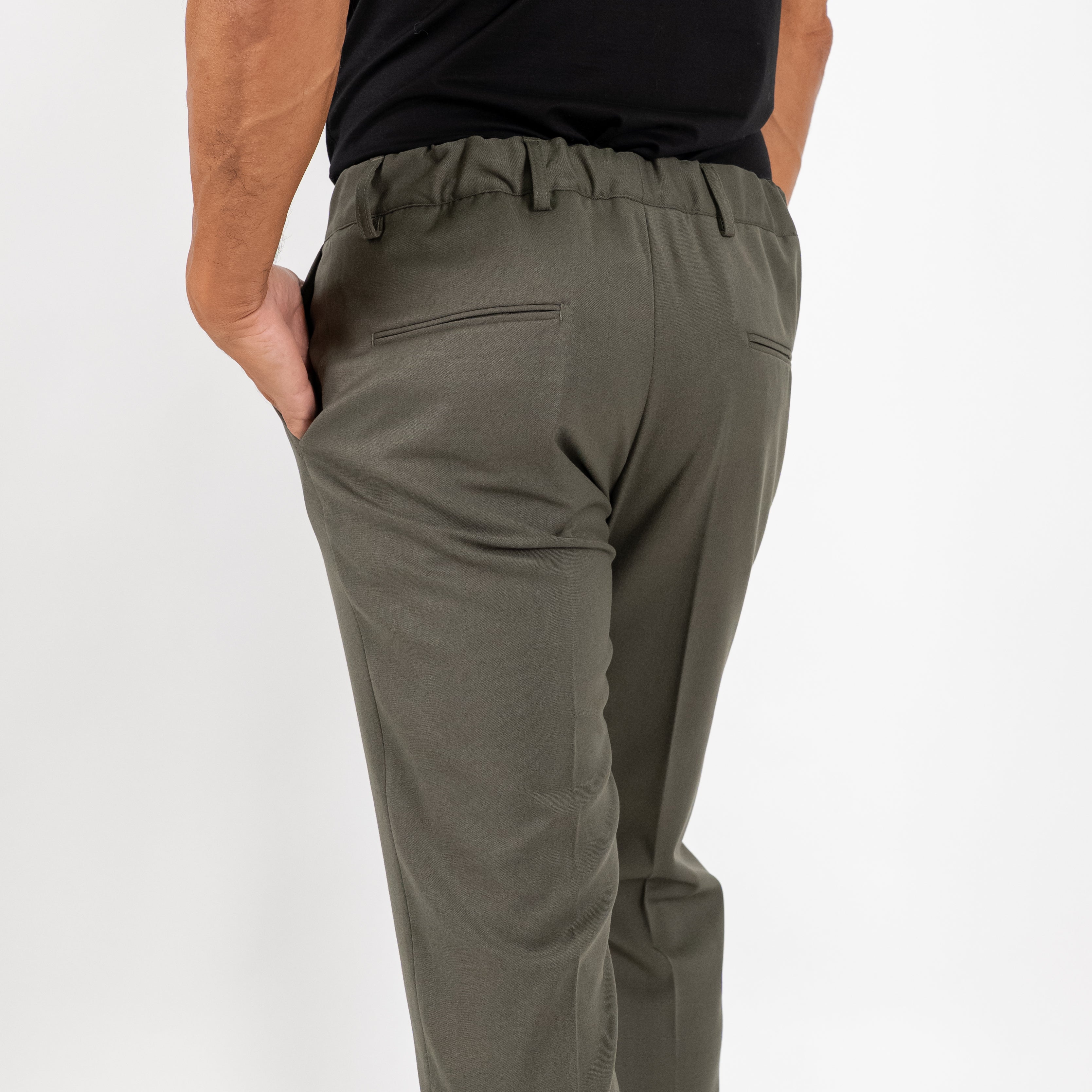 Pantalone Classico con Bottone Centrale e Molla sul Retro - Verde Militare