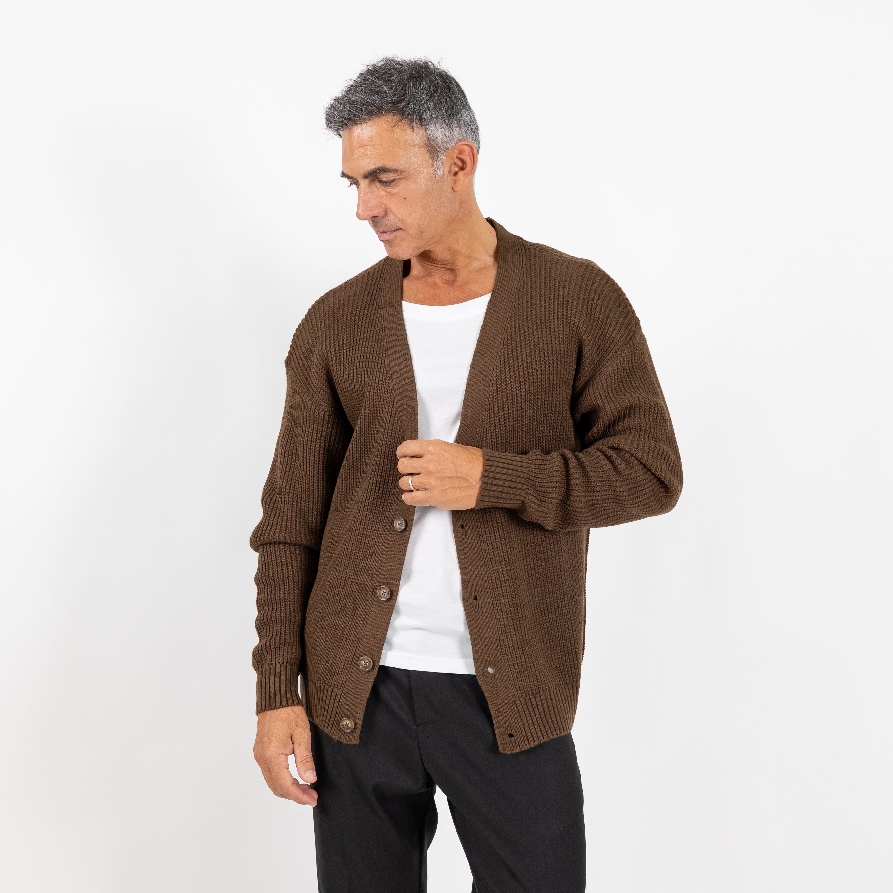 Cardigan in misto lana con bottoni - Marrone