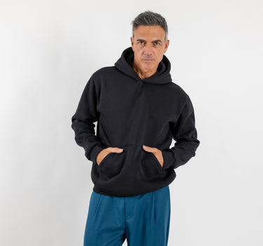 Felpa regular con cappuccio - Nero