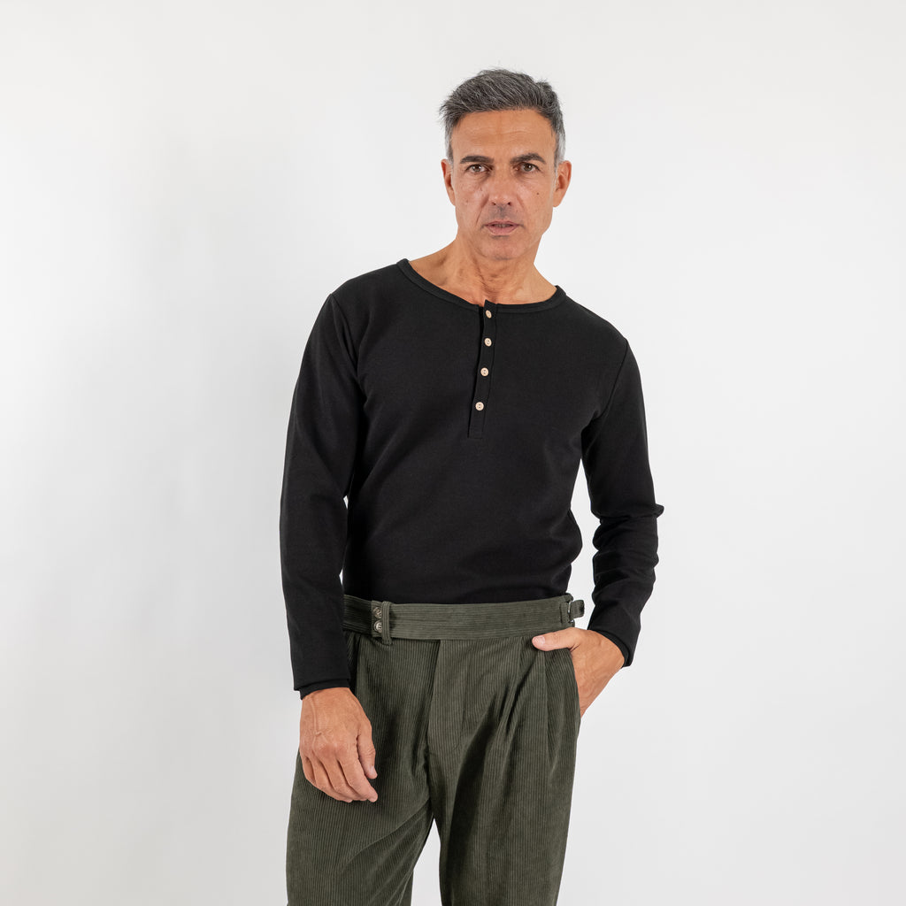 Camiseta henley de manga larga - Negro