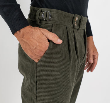 Classic Trousers with Pleats - Beige 